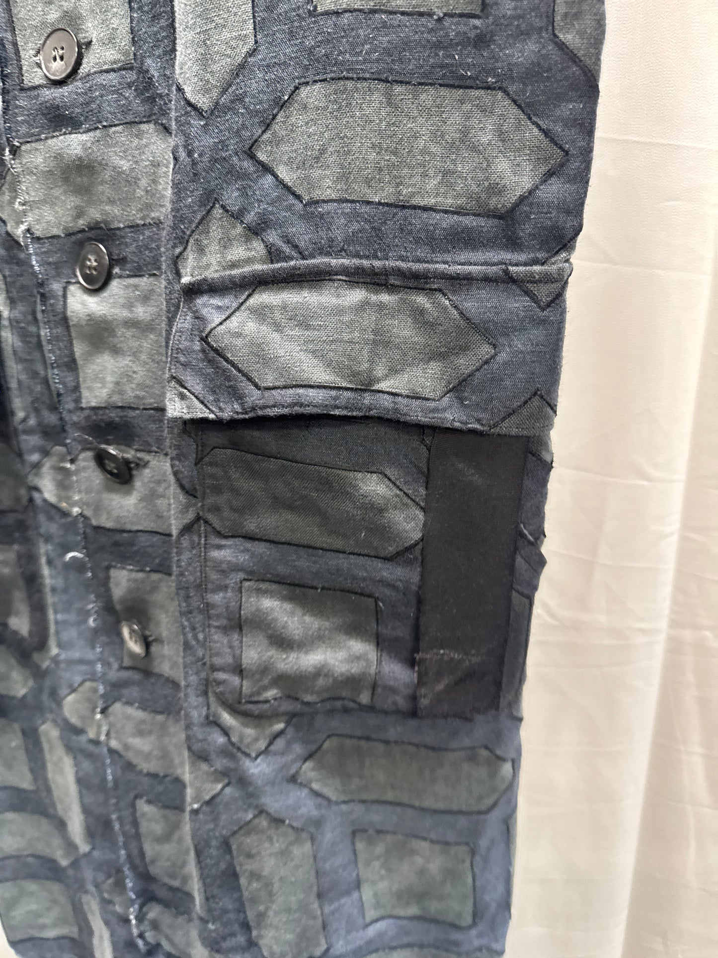 zam barrett patterned curve sleeve coat
