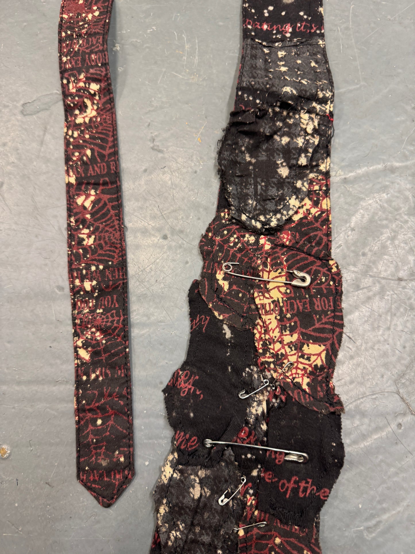 H.Naoto H.Anarchy Scab Crust Tie