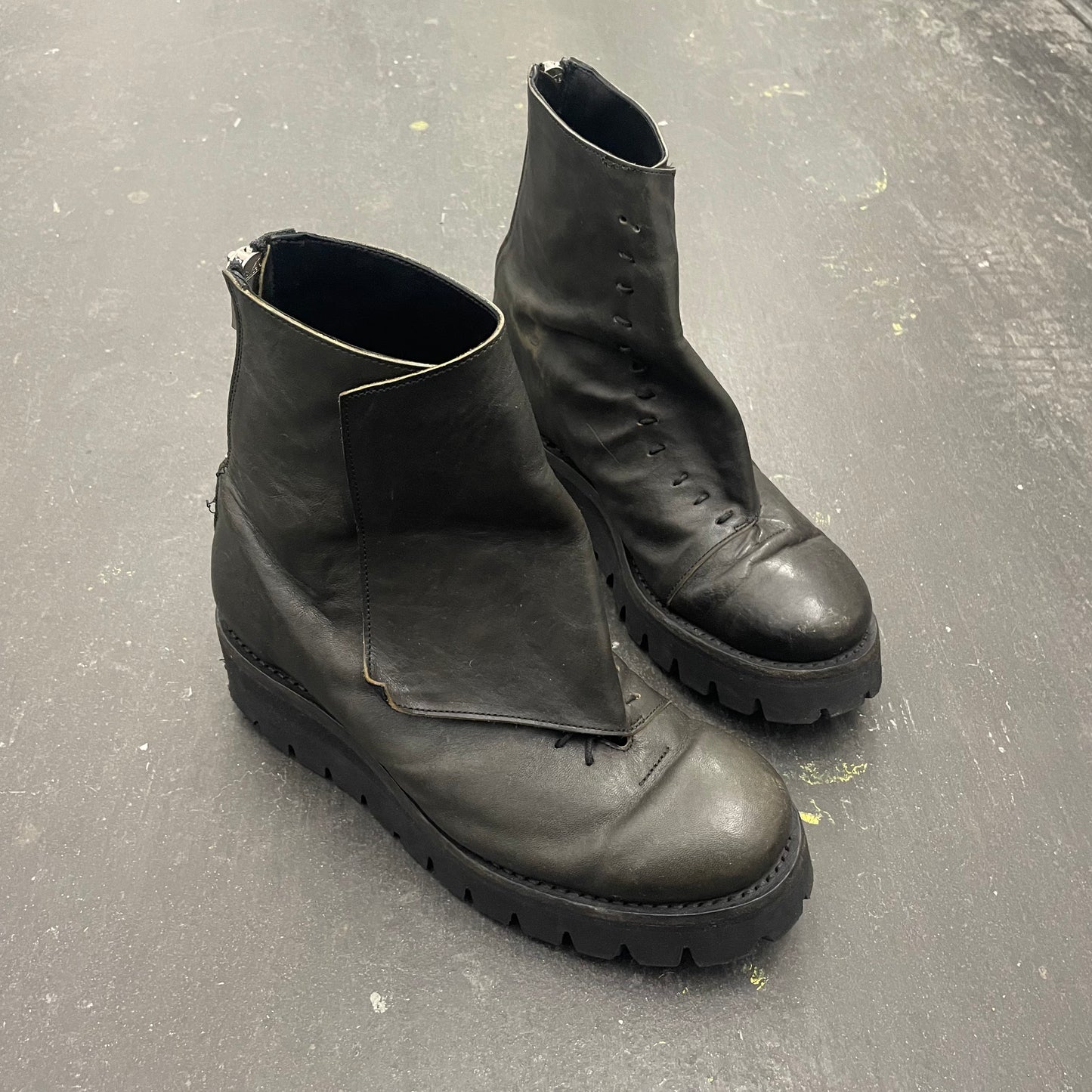 Portaille Horse Leather Cross Strap Boots