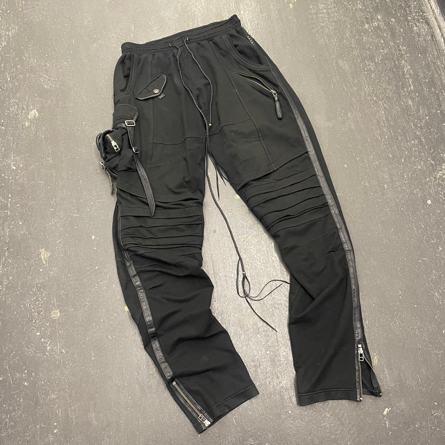 Kmrii Flare Zip Leather Trim Cargo Sweatpants
