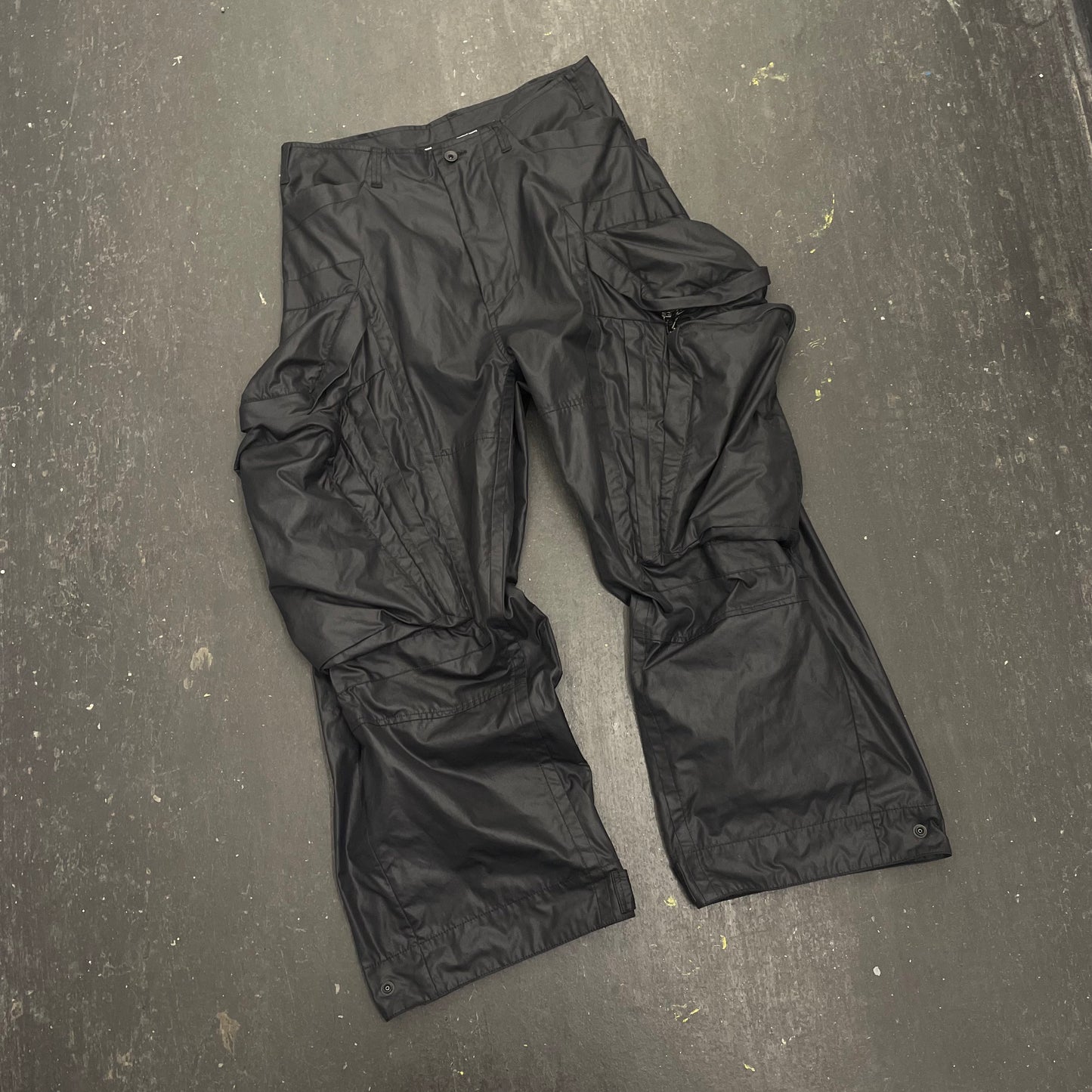 Julius AW22 Mega Leg Gas Mask Cargo Pants
