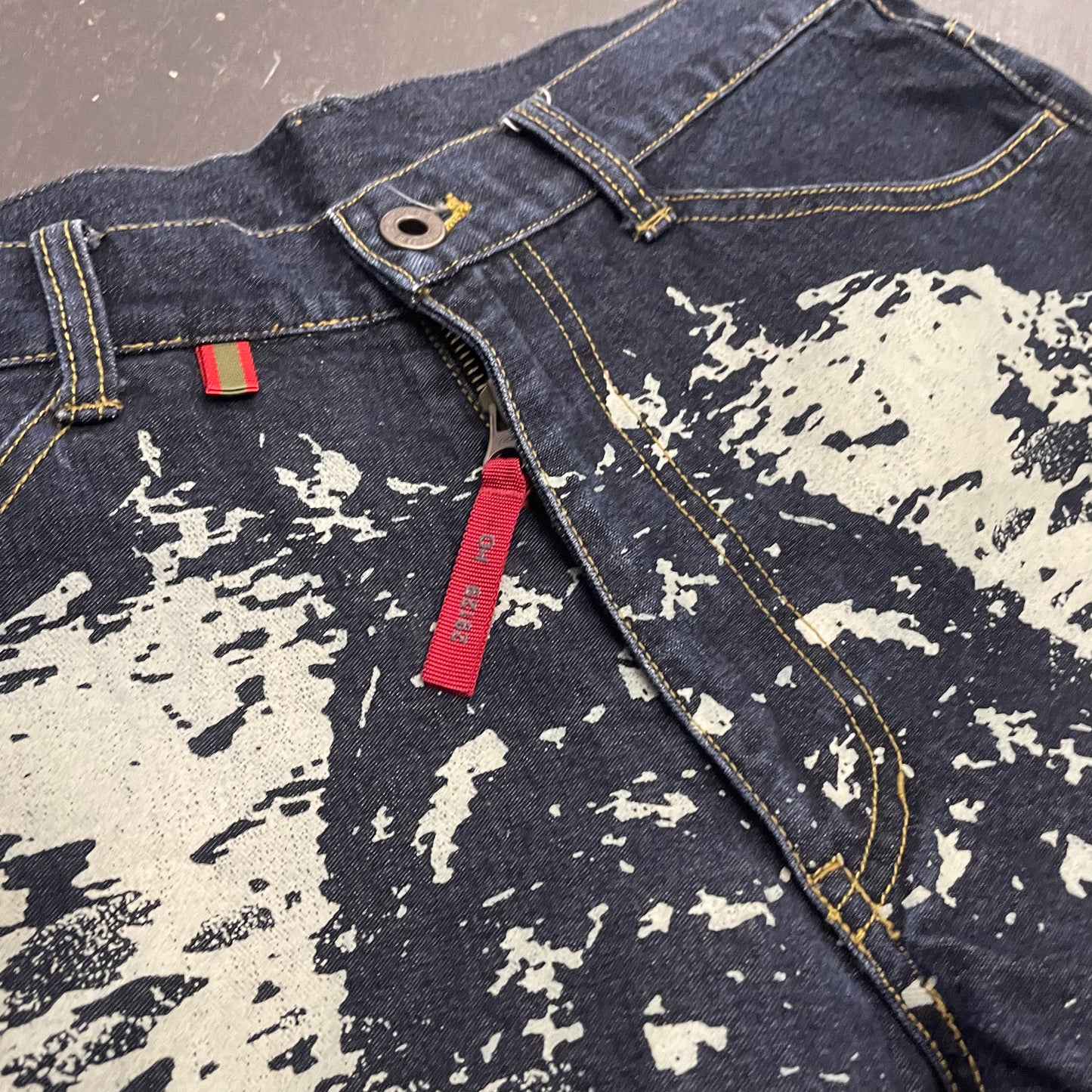 291295 Homme Angel Wing Paint Splatter Jeans