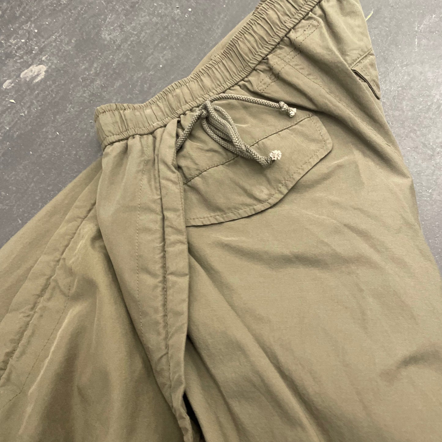 Julius Curved Leg Layer Drop Crotch Shorts
