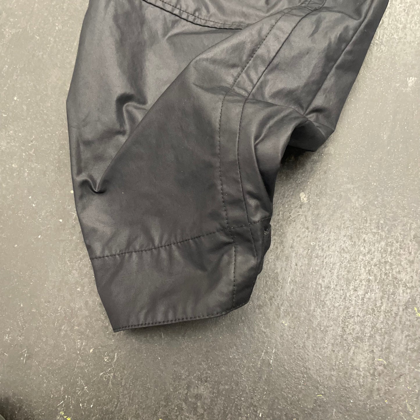 Julius AW22 Mega Leg Gas Mask Cargo Pants