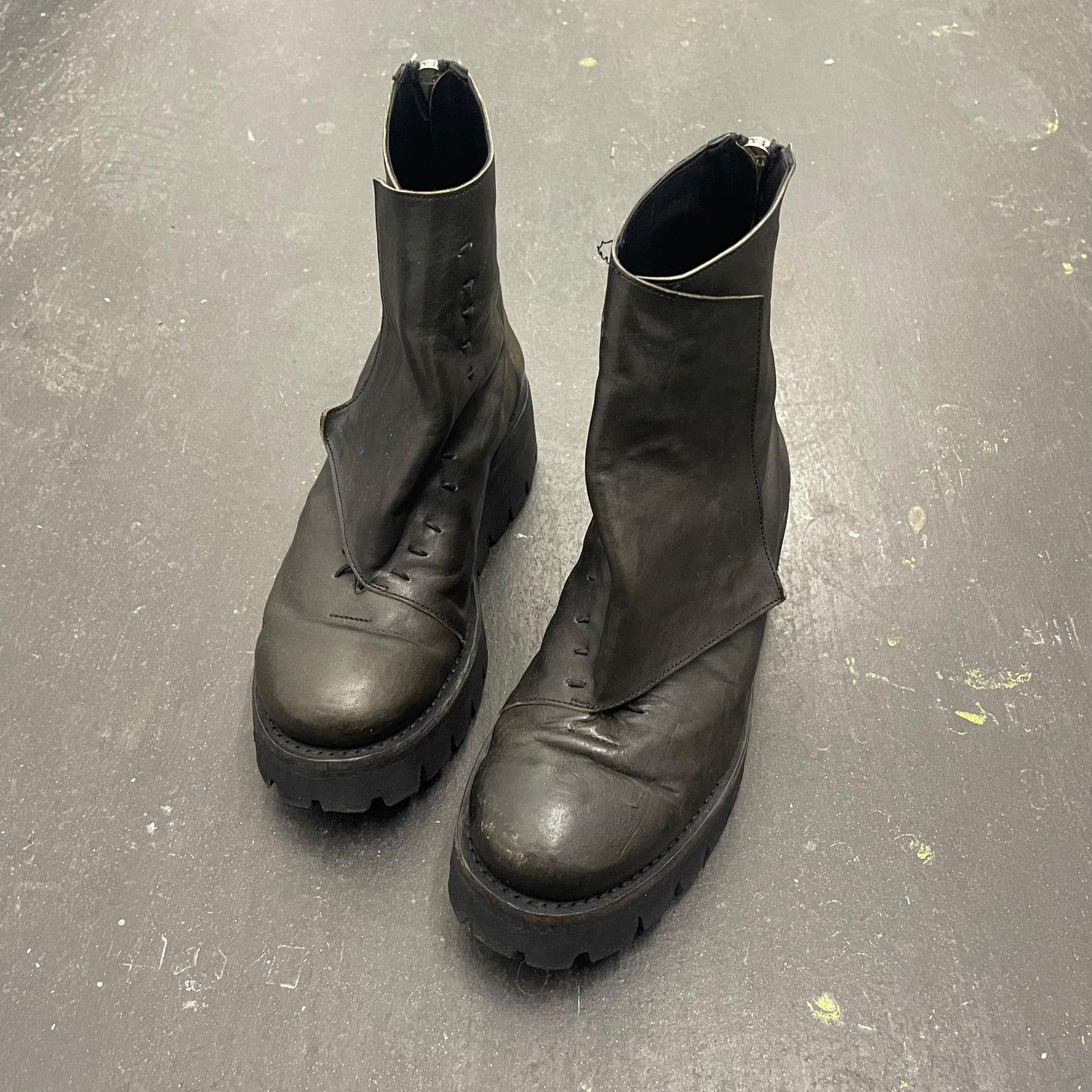 Portaille Horse Leather Cross Strap Boots