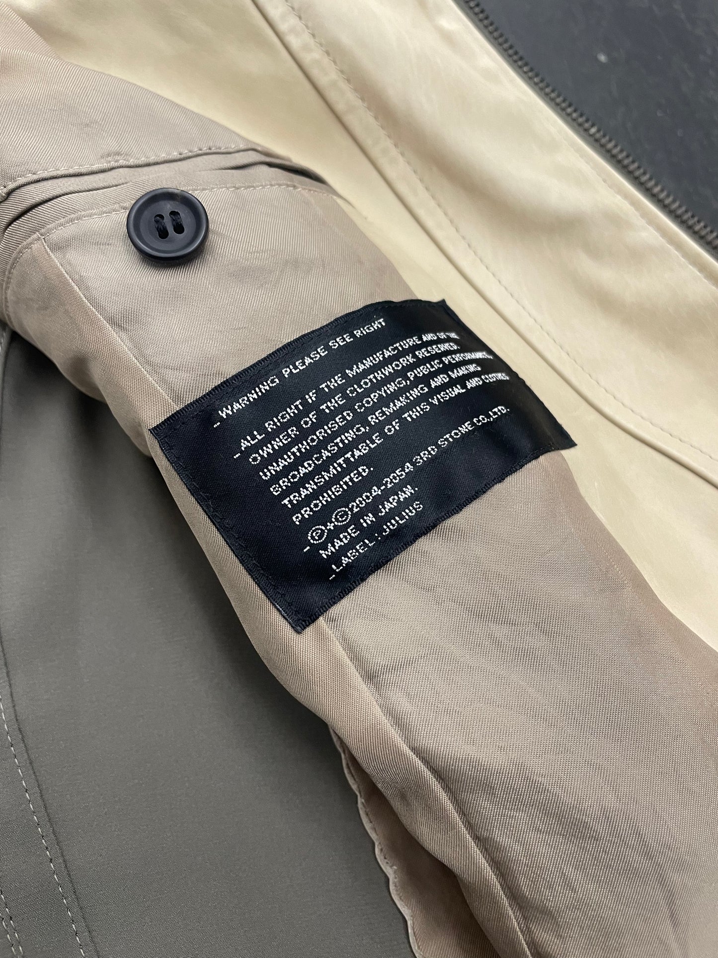 Julius Convertible Leather Vest
