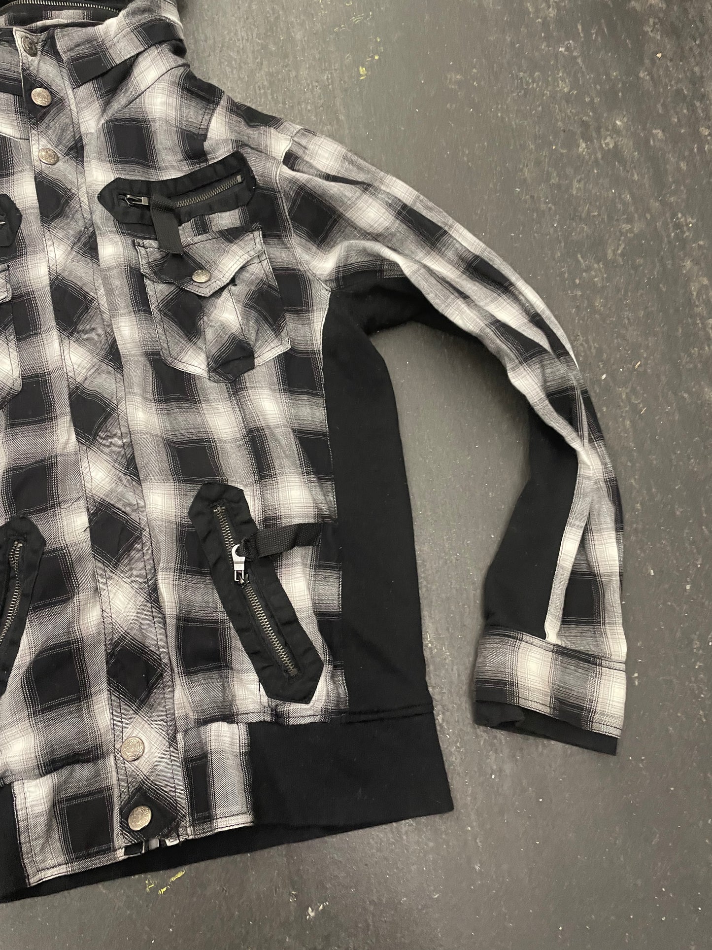 31040 = SKKONE Heisei Packable ‘bono’ Hood Jacket