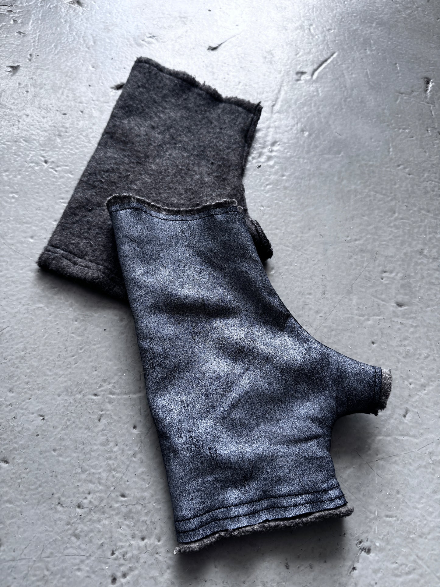 Zam Barrett Reversible Leather / Felt Glove