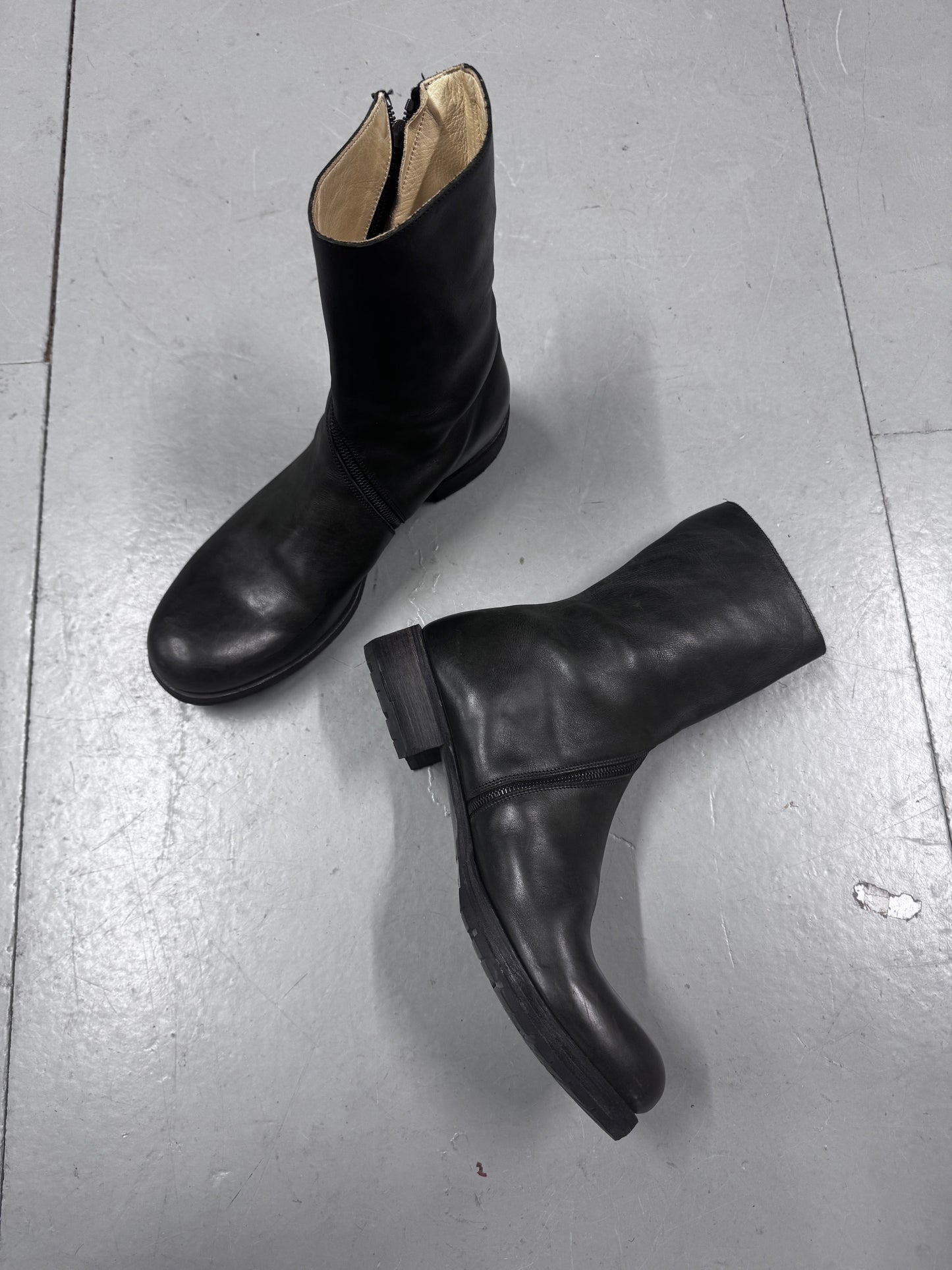 m.a+ spiral zip horse leather boots
