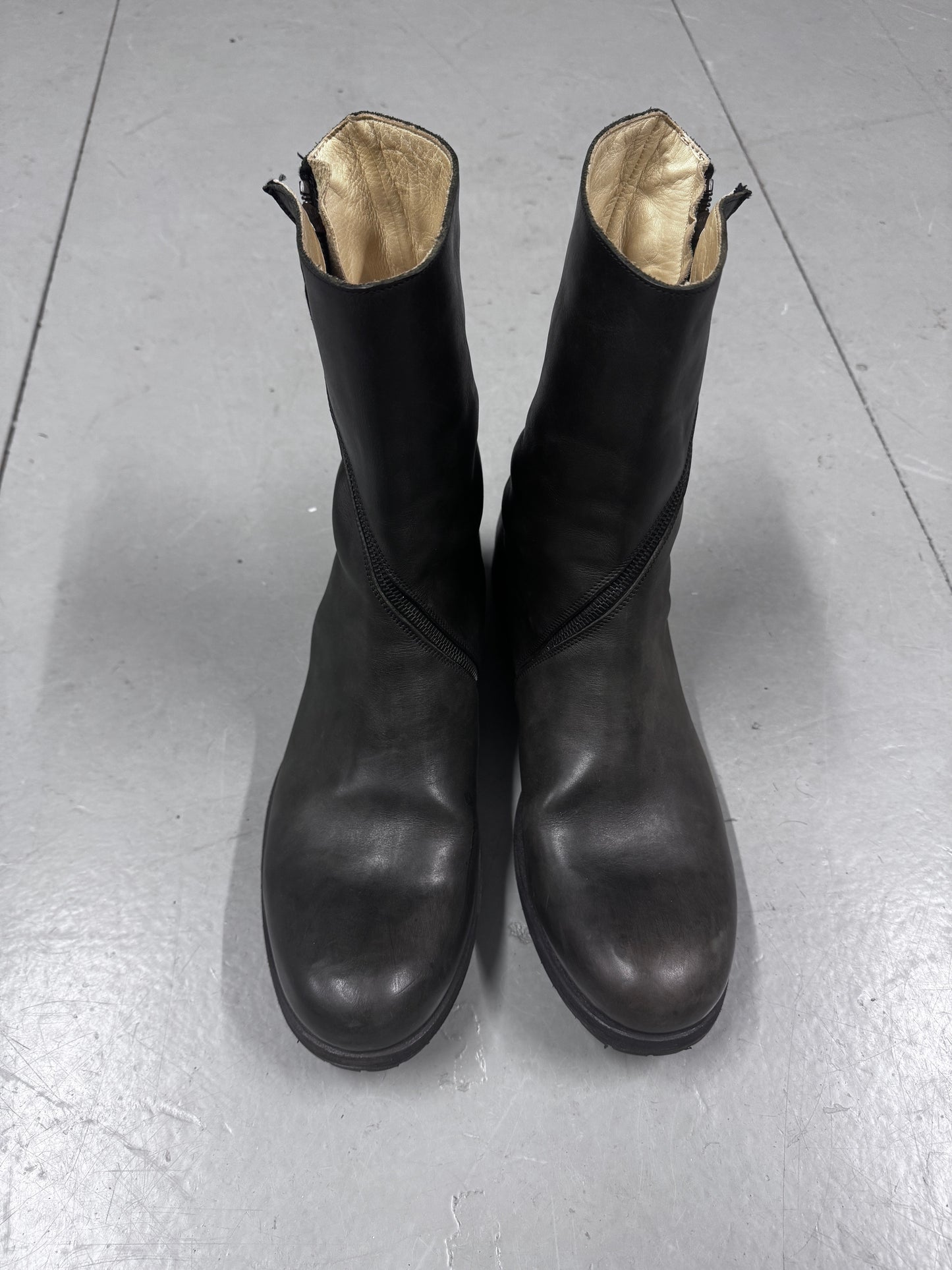 m.a+ spiral zip horse leather boots