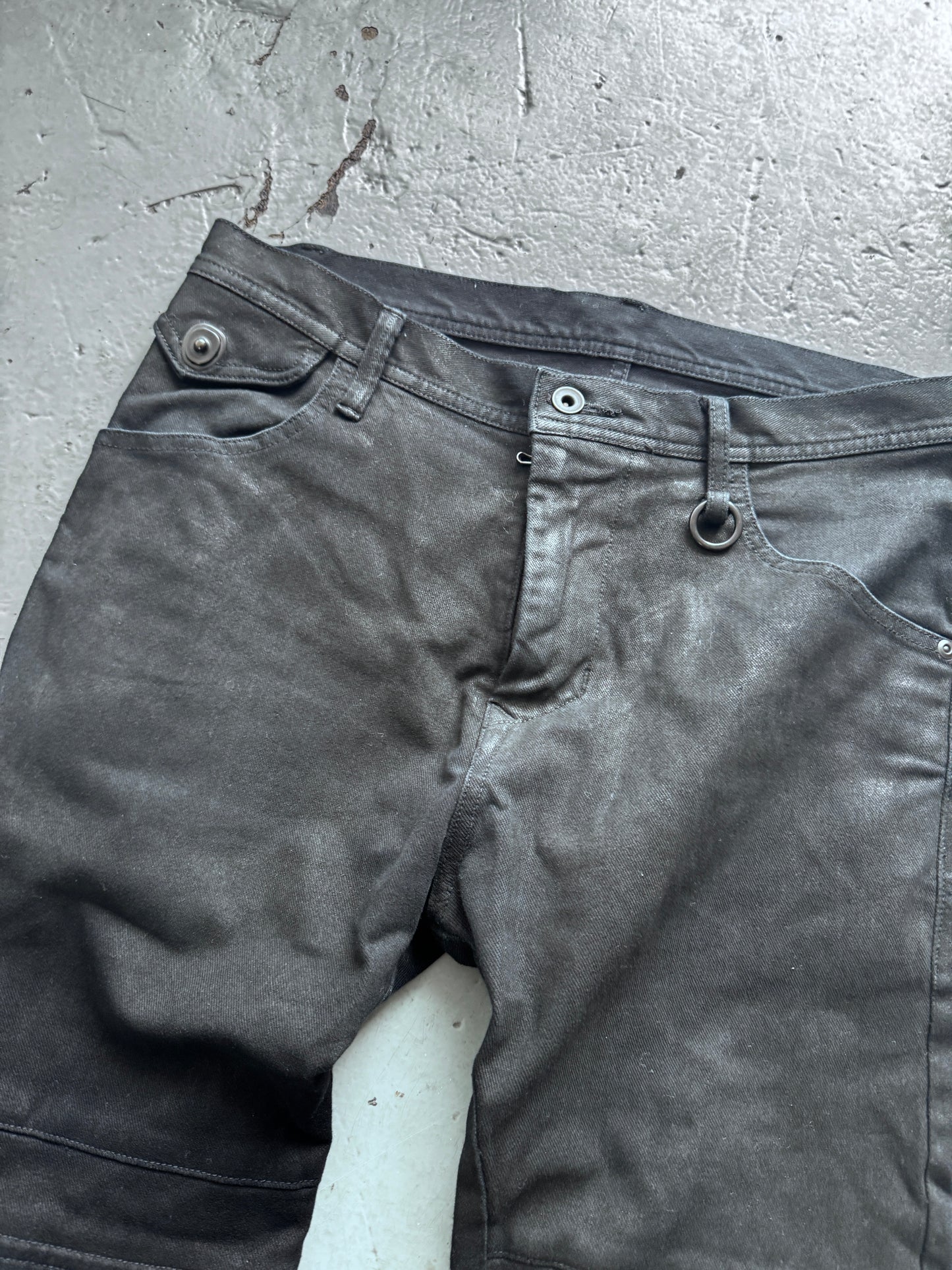 julius coated + knee detail skinny jean