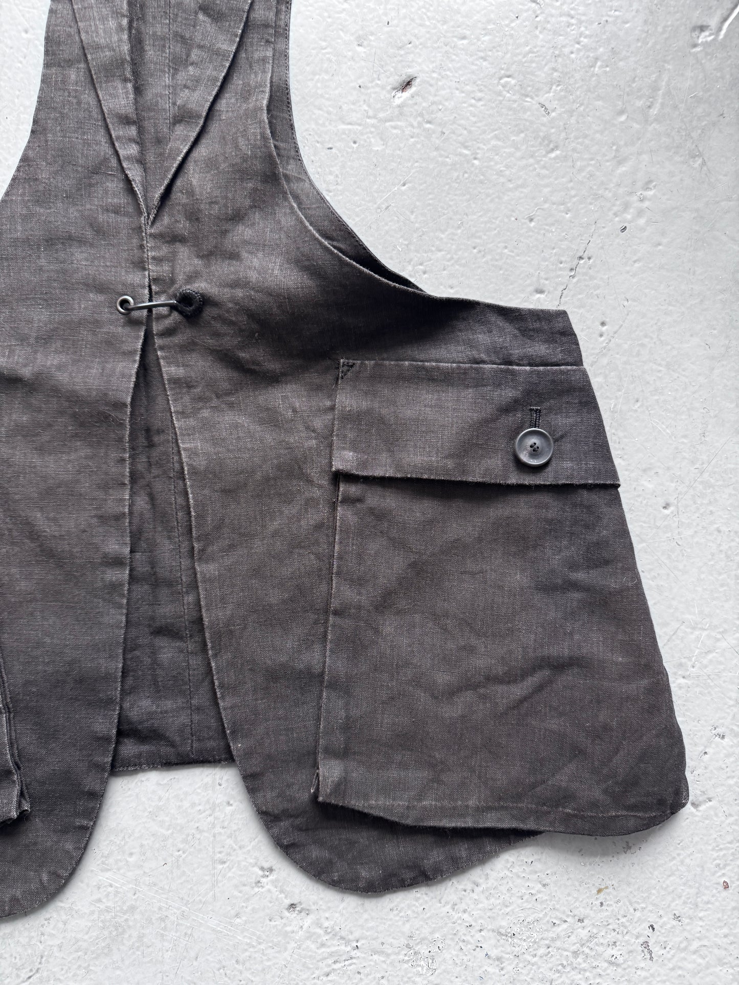 sistere narrow front linen cargo pocket waistcoat