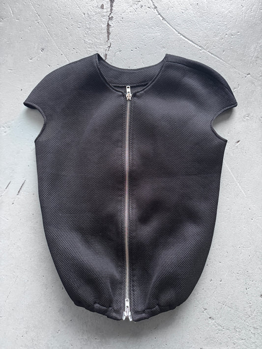 mesh zip up cap sleeve top