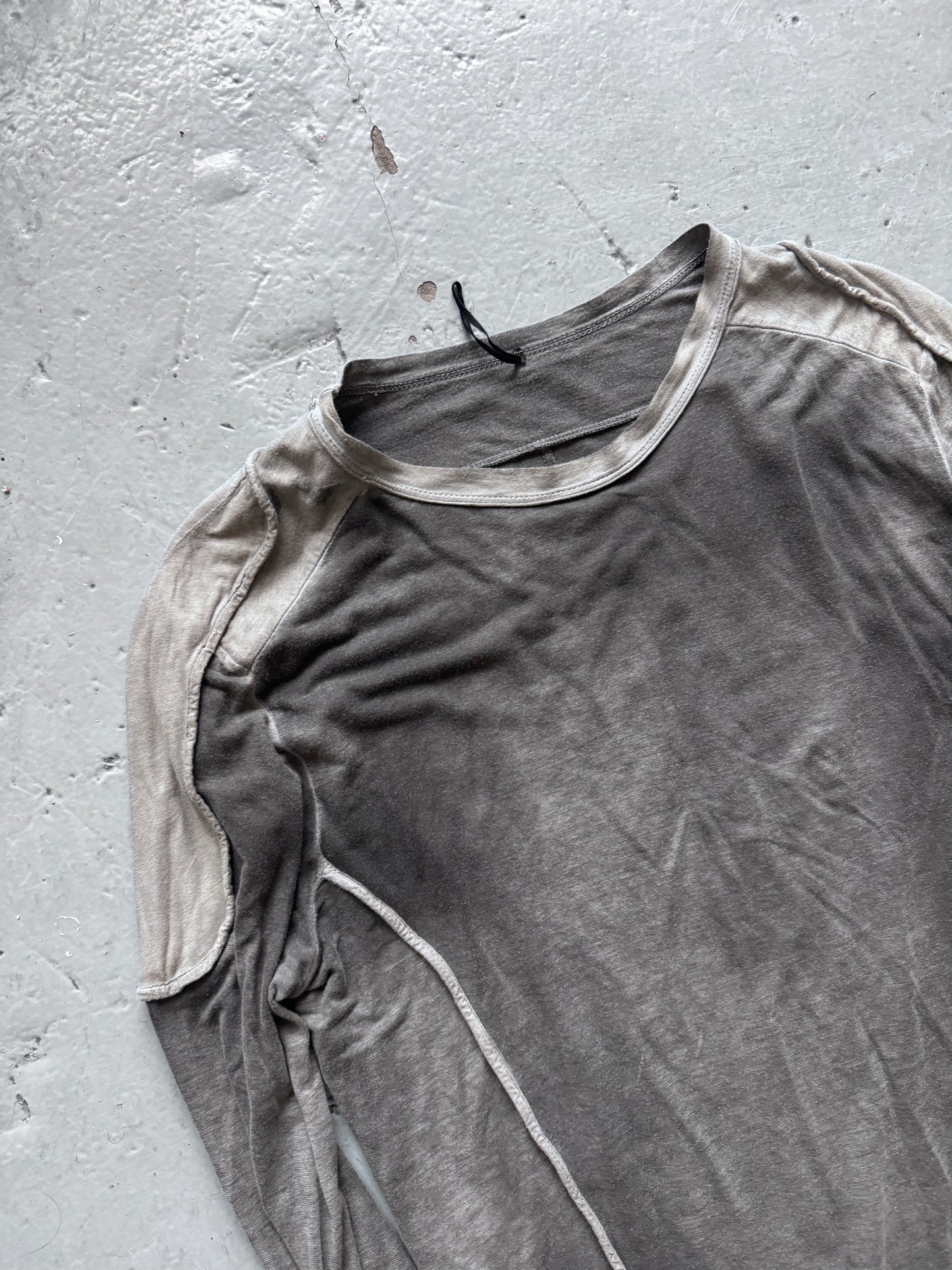 masnada thumbhole bias cut longsleeve