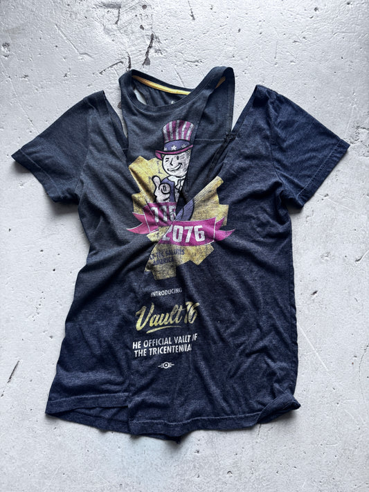 per gotesson fallout slash reconstructed tee