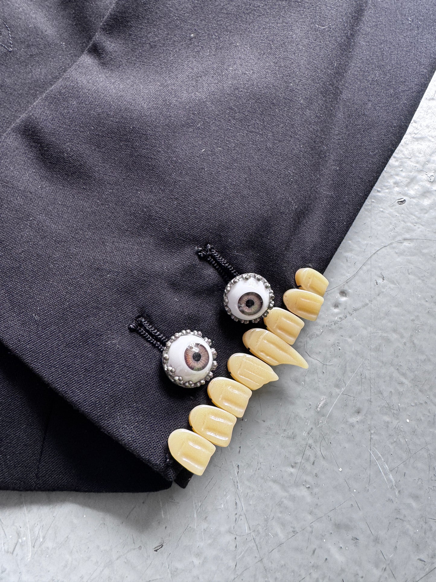 undercover but beautiful ii ss05 teeth blazer