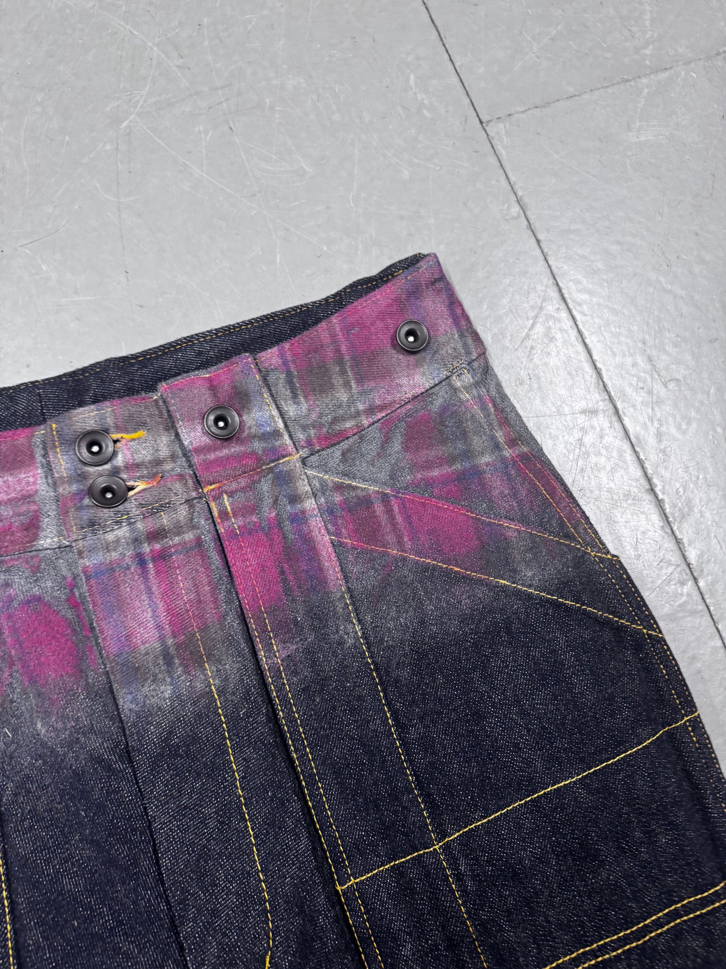 S/STERE Sistere Twist Leg Cropped Jeans
