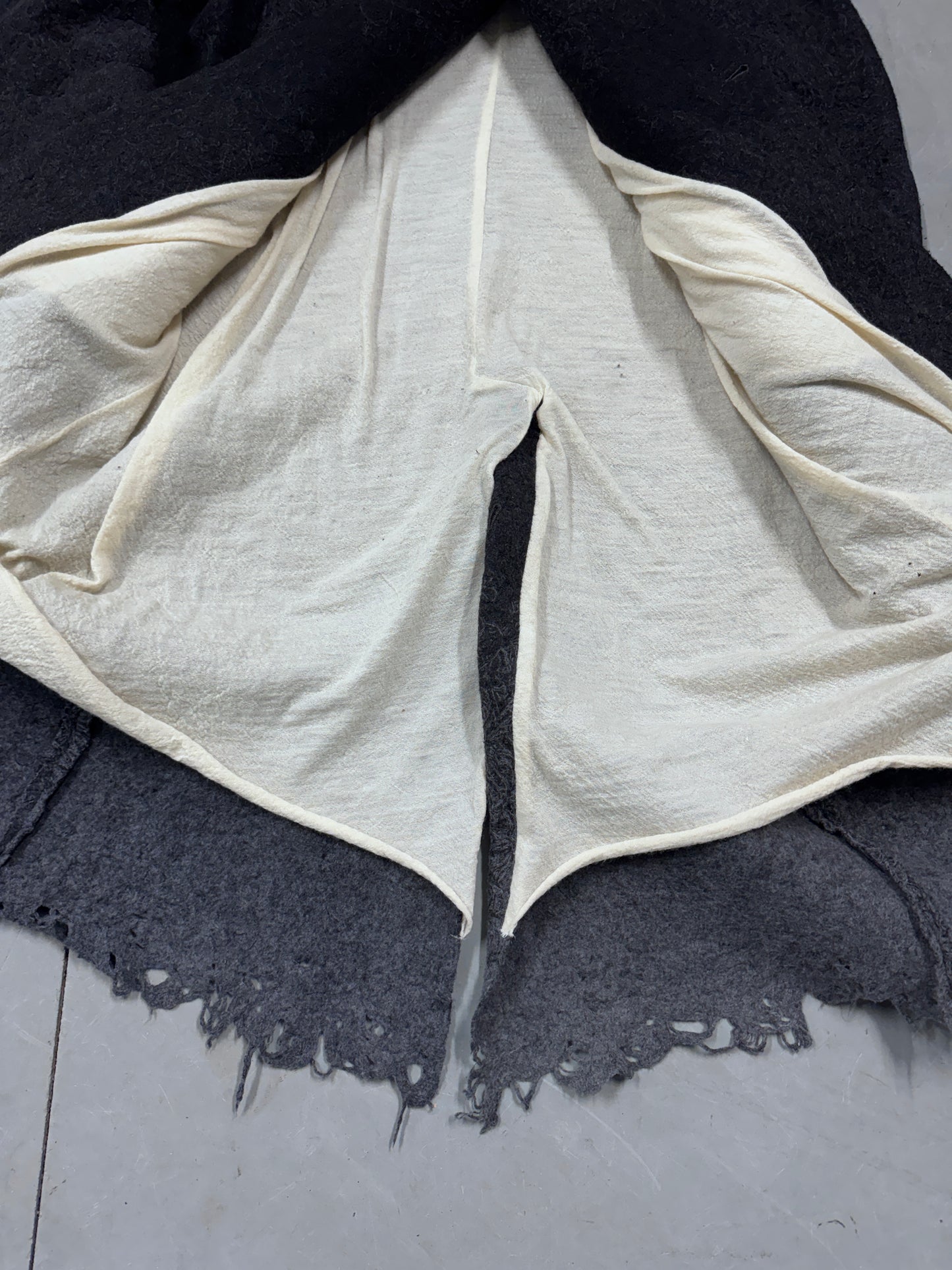 Lumen Et Umbra Distressed Knit high Neck Coat