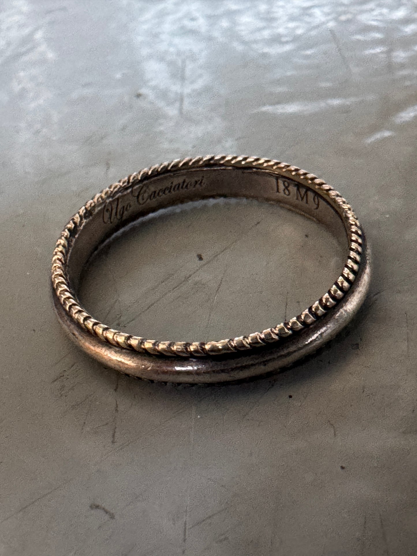 ugo cacciatori 9k gold and silver skinny round band
