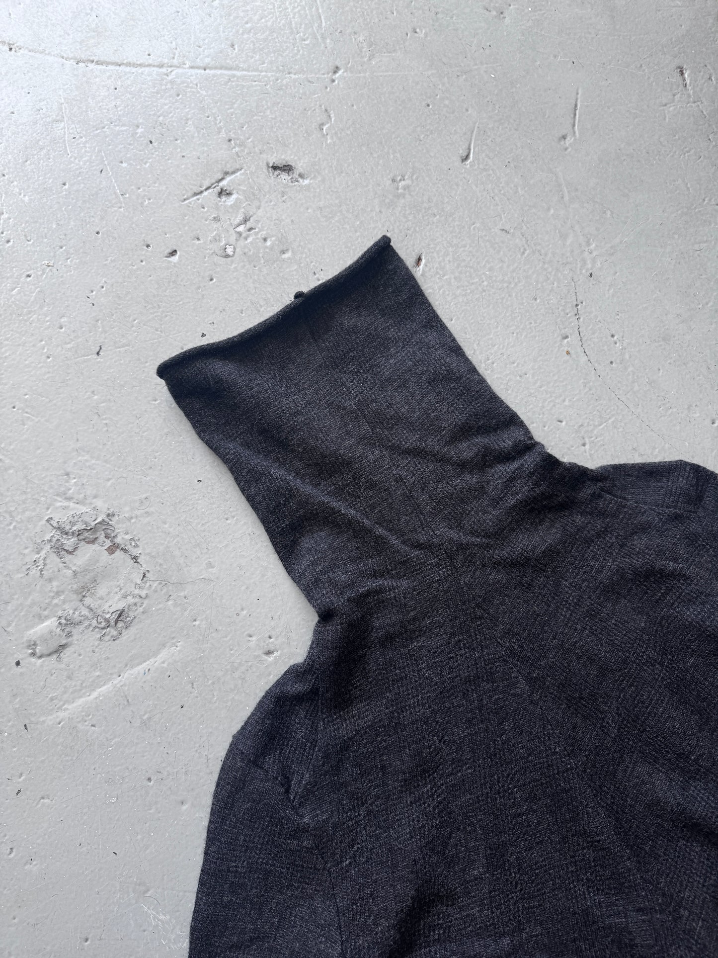 The viridi-anne twist sleeved high neck jumper