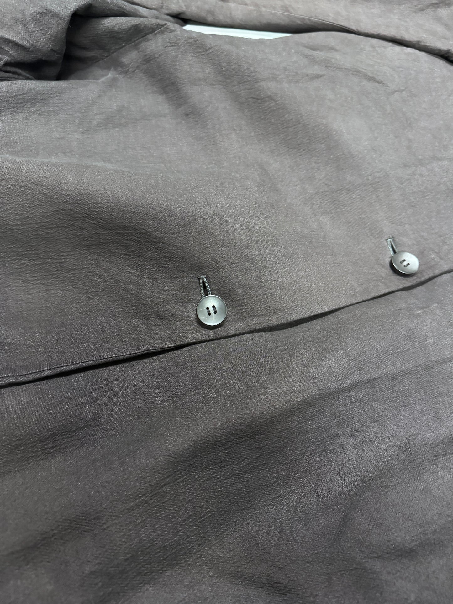 Devoa Articulated Sleeve button Coat