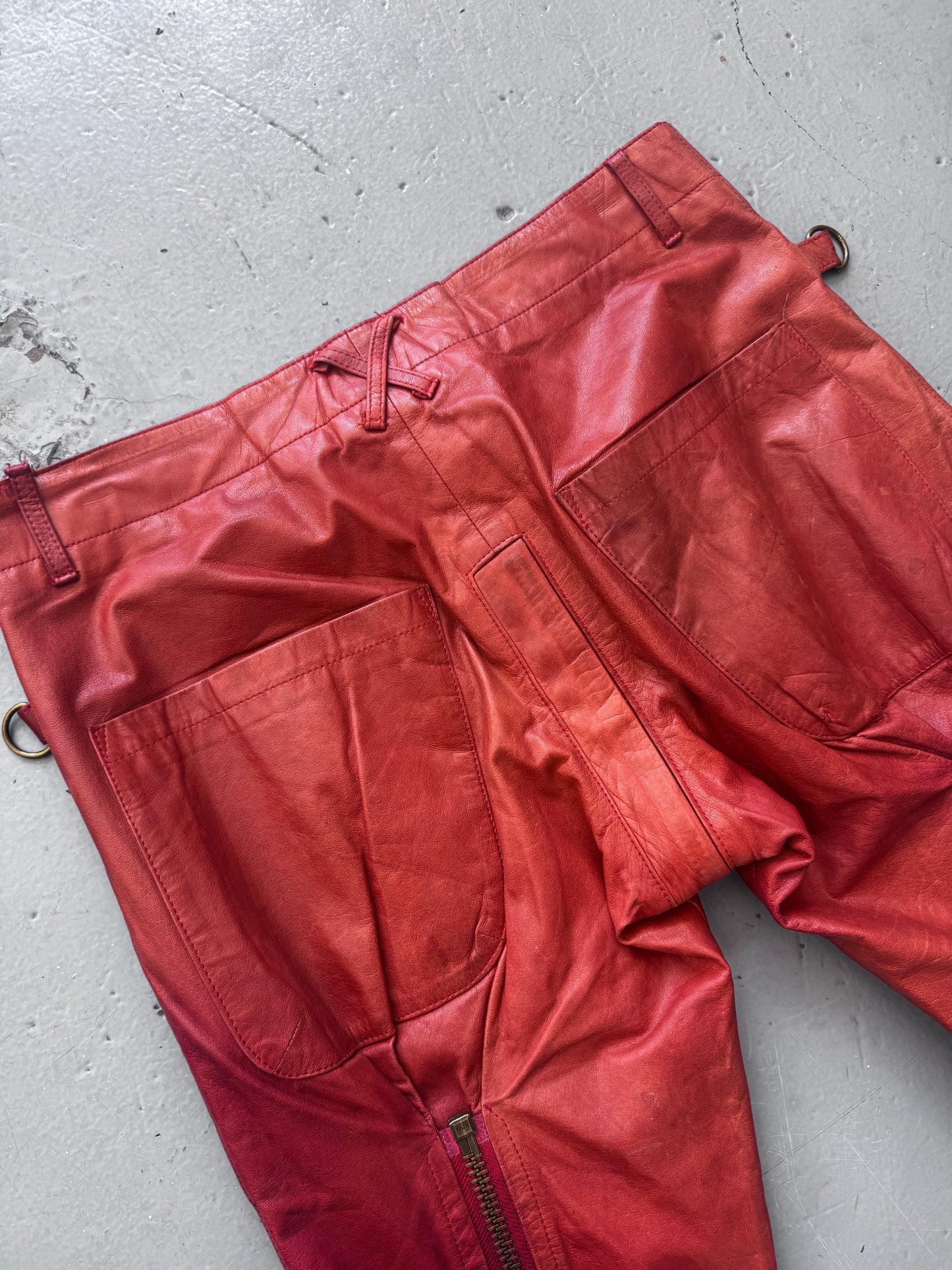 beauty:beast 99 red leather bondage zipper pants