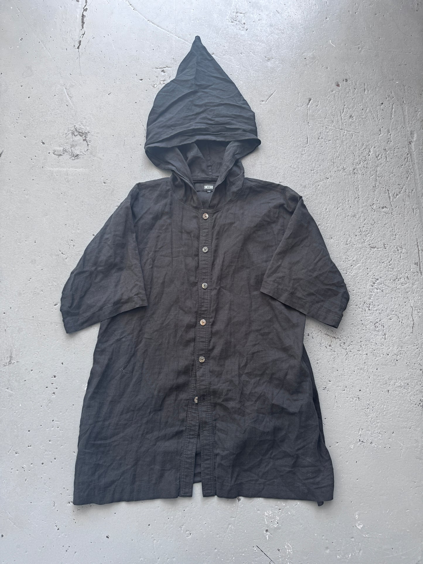 KTZ Point Hood Linen Witch Shirt