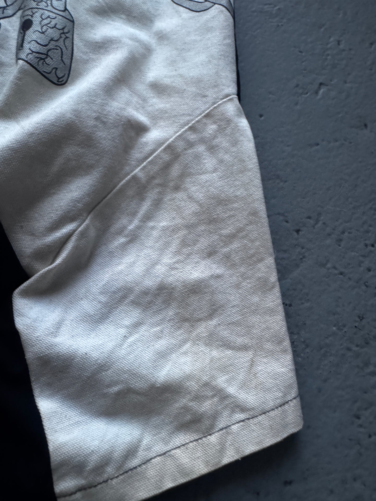 bio-politics chain capri pants