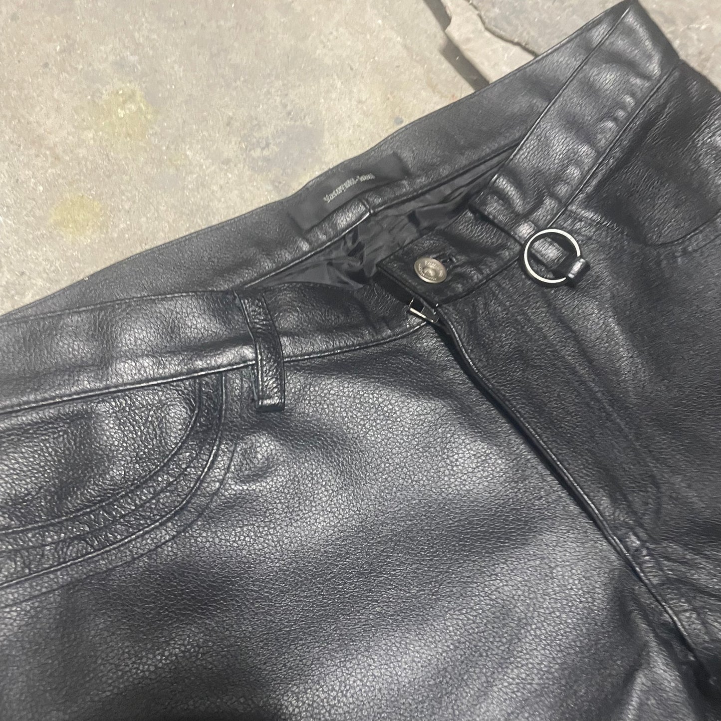 Yasuyuki Ishii Pig Leather Adjustable Flares