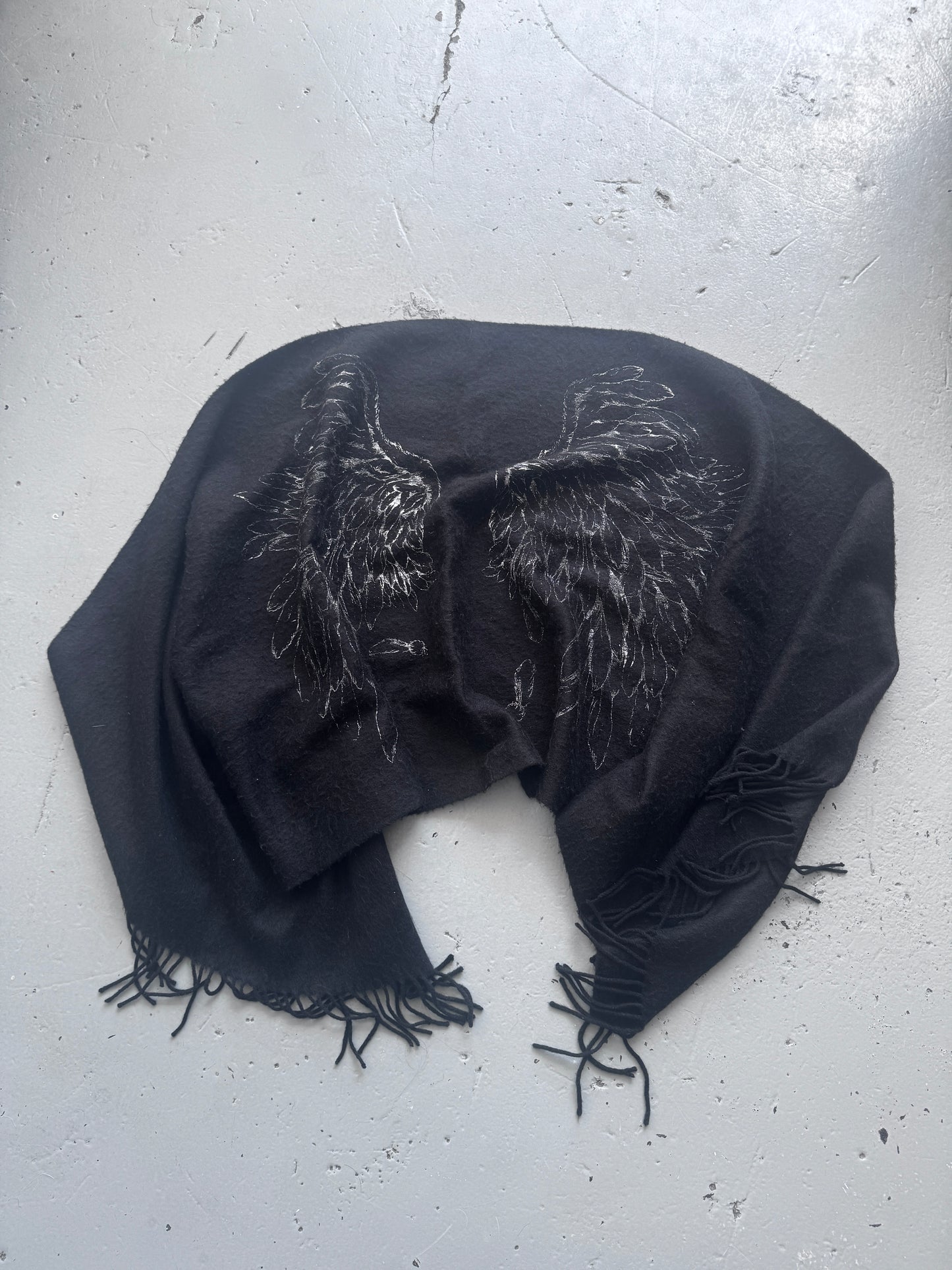 sixh h.naoto wings scarf