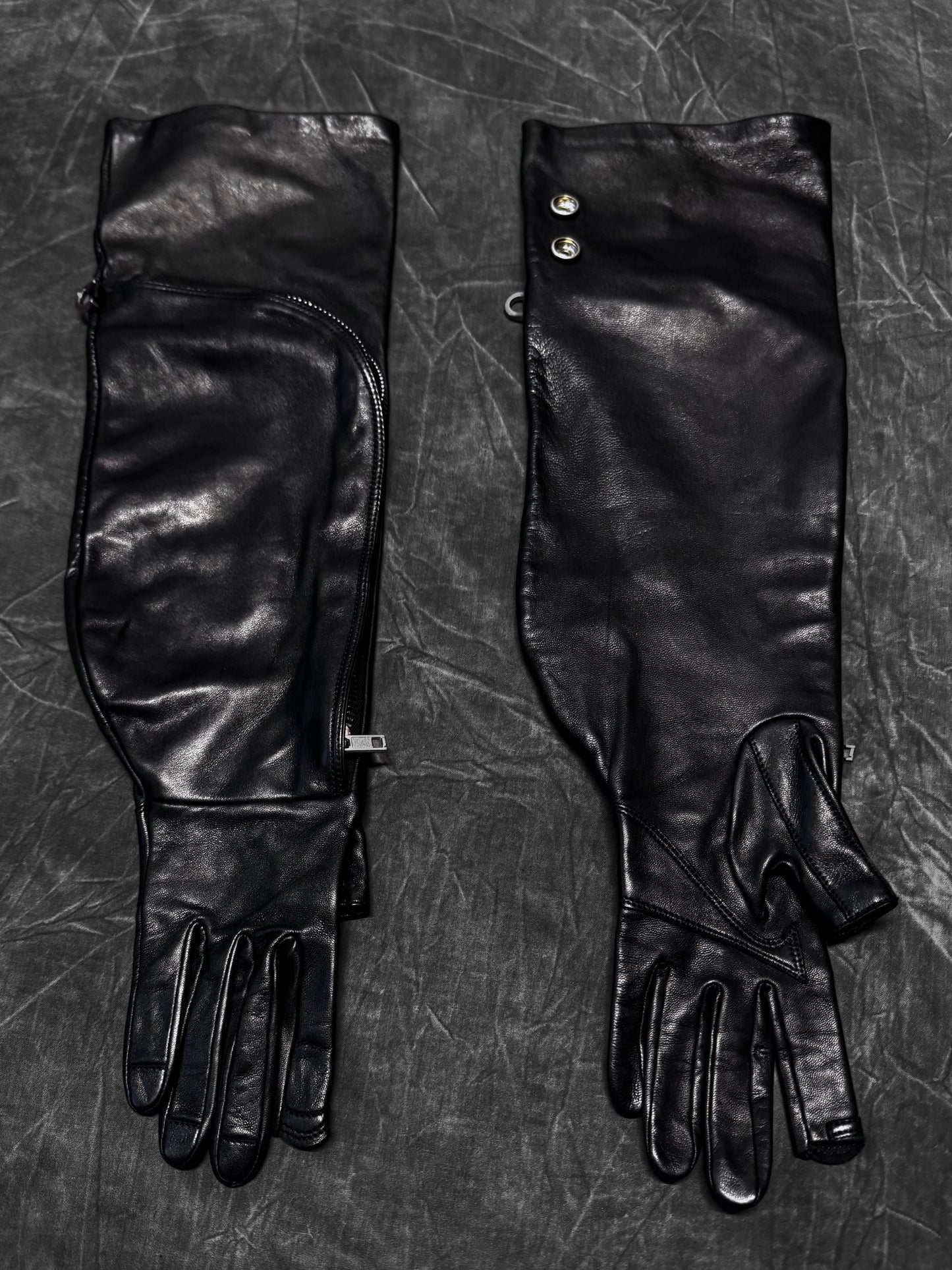 Rick Owens AW19 Babel Runway Cargo Gloves