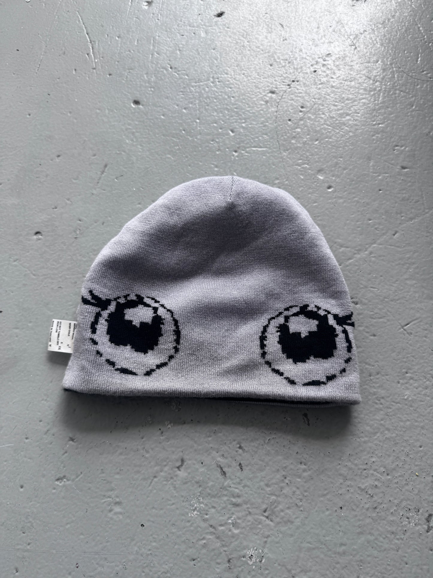 venicew reversible beanie
