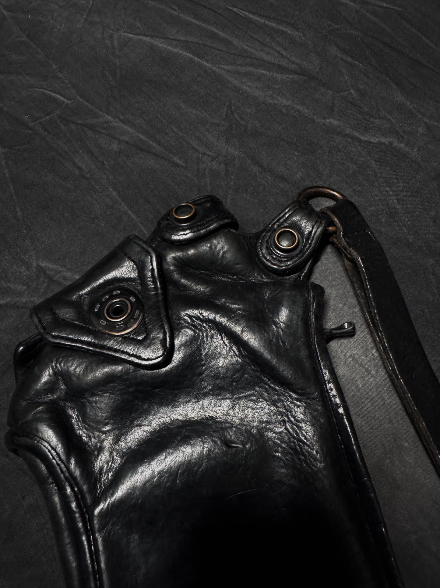 Julius OG Gas Mask Leather Holster / Wallet