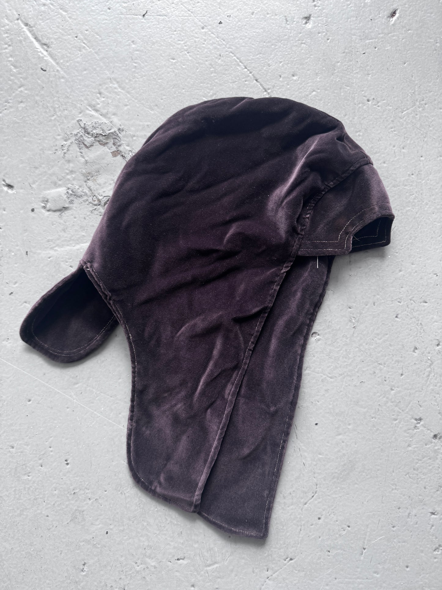 serroit velvet hat