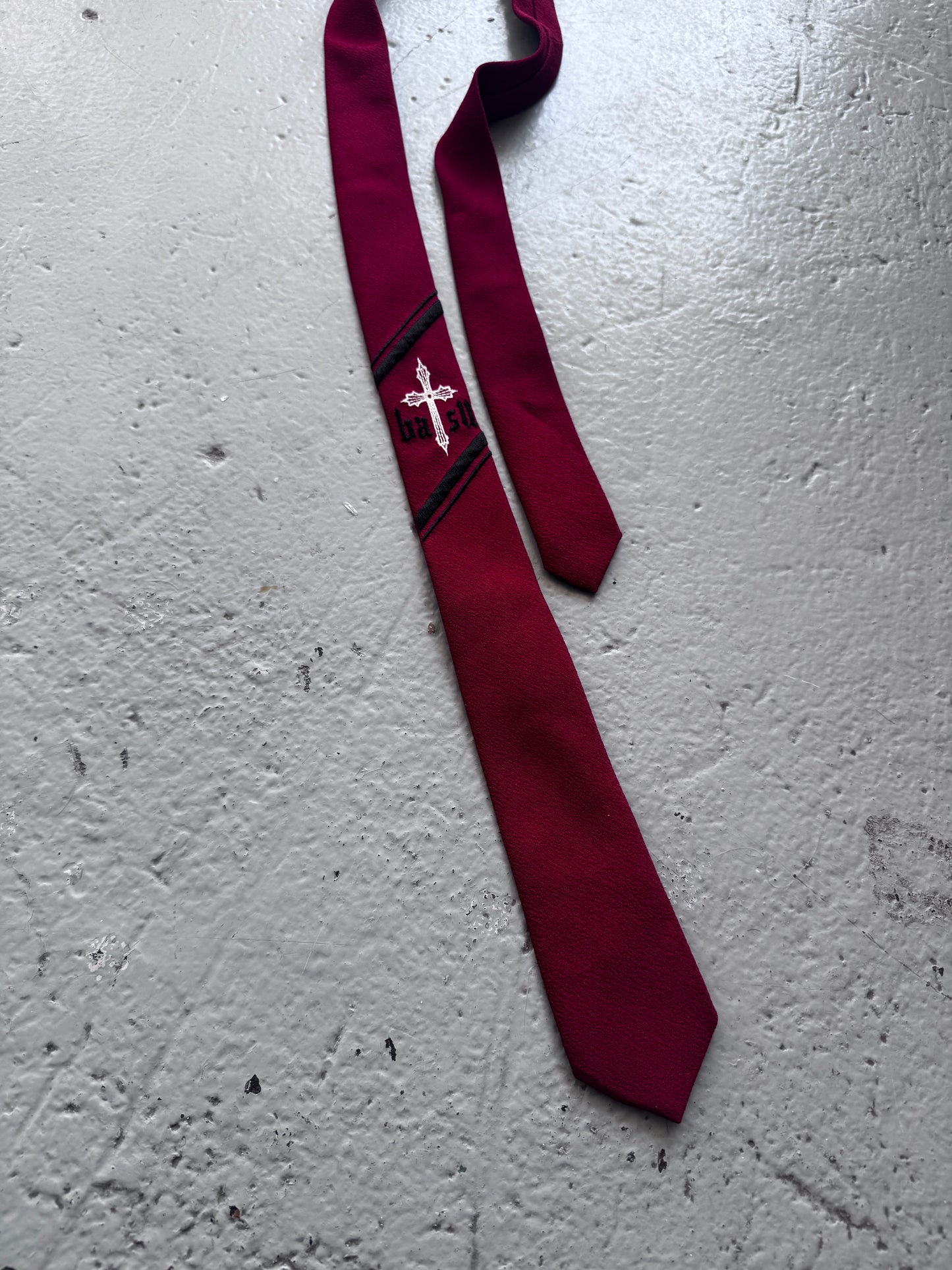 ba-tsu club gothic tie