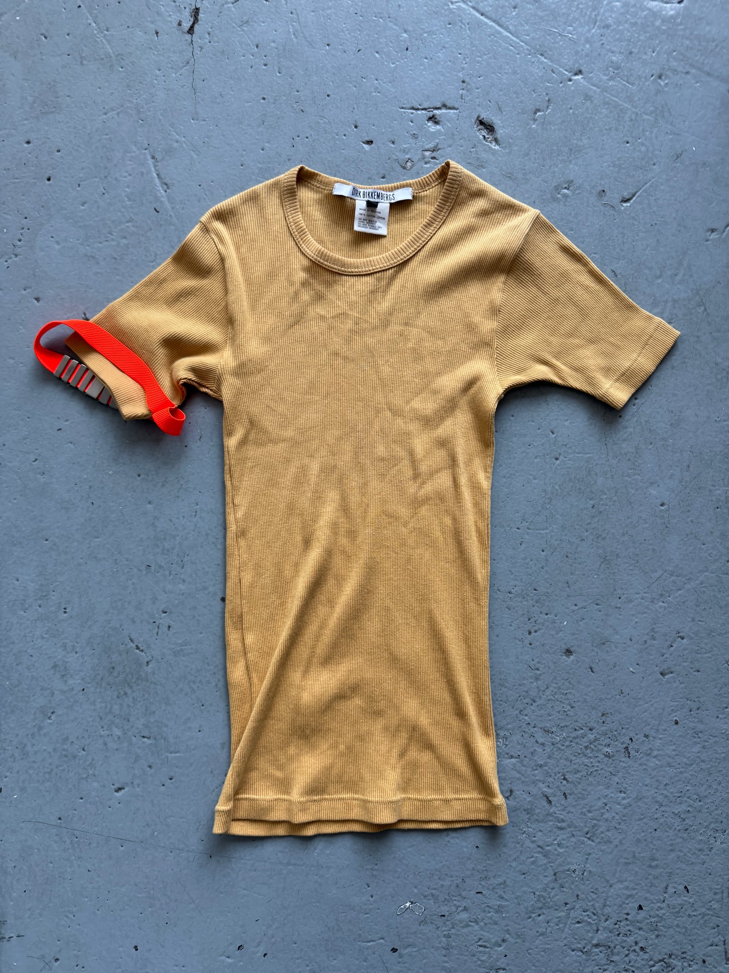 dirk bikkembergs armband detail ribbed tee