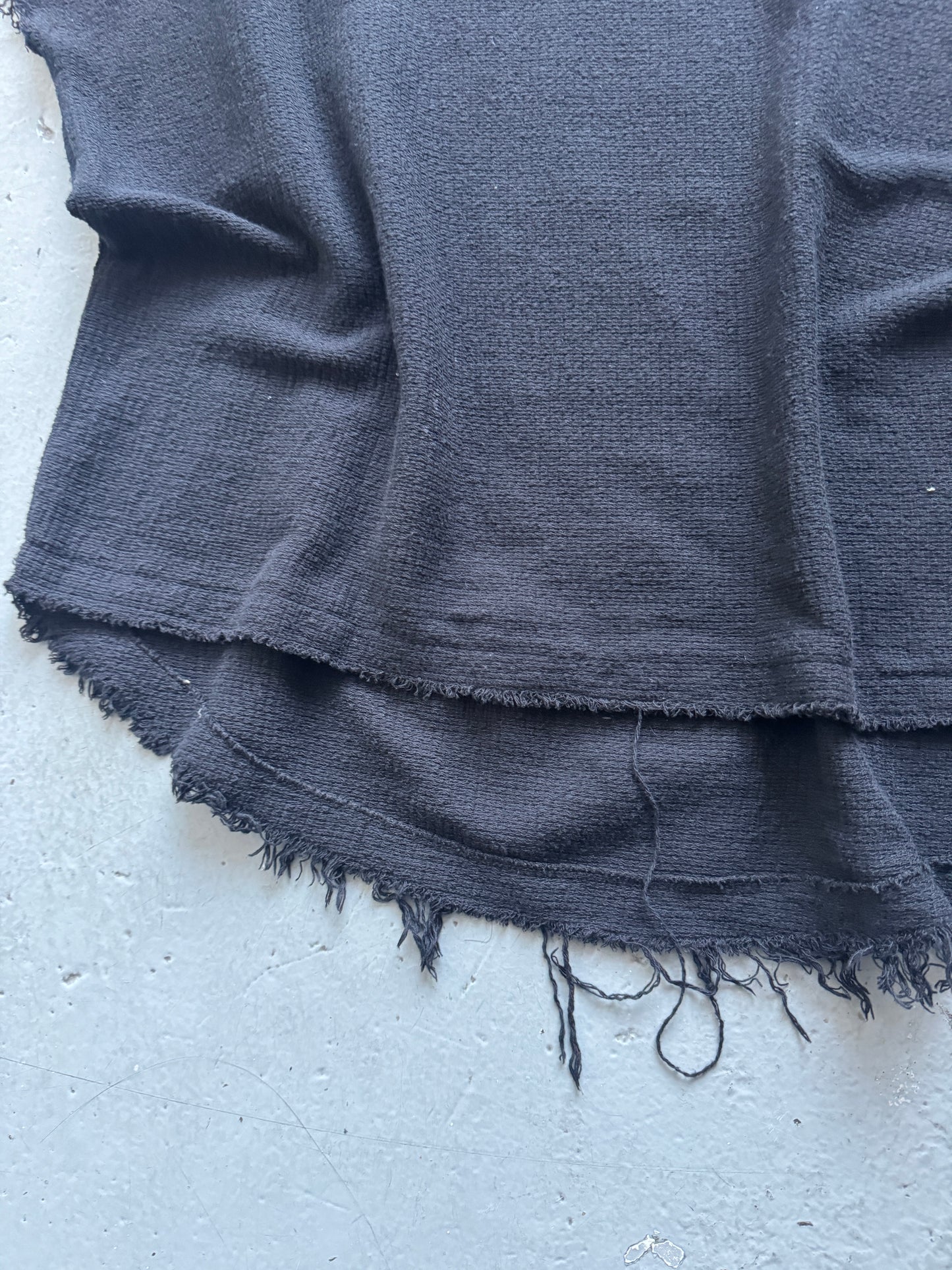 sanctamuerte linen distress hem vest