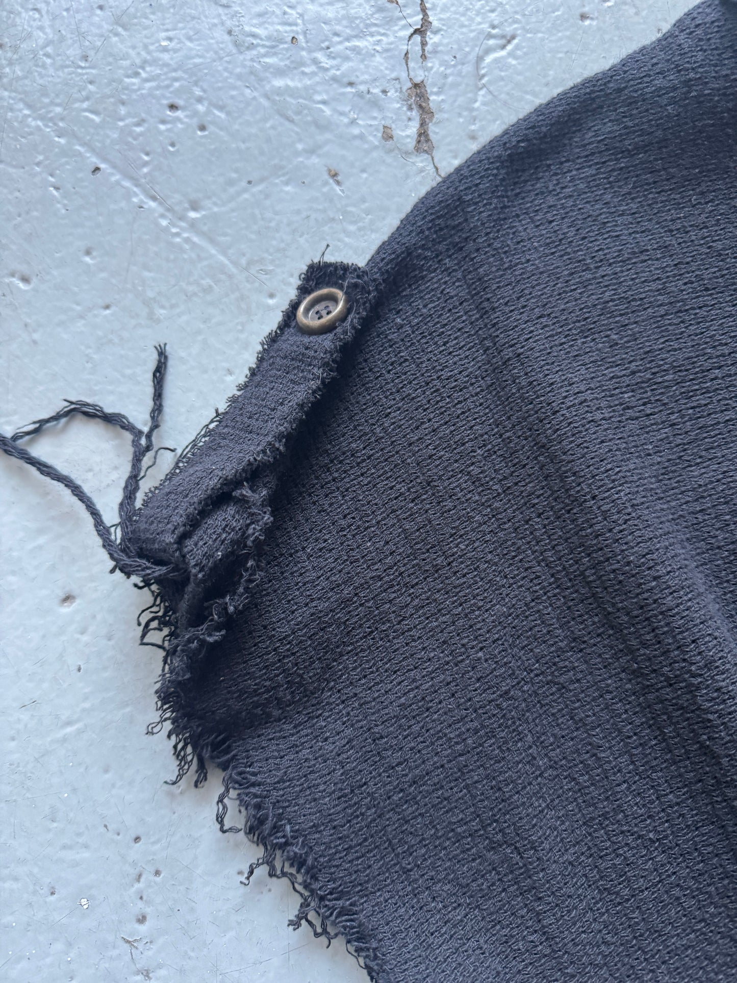 sanctamuerte linen distress hem vest