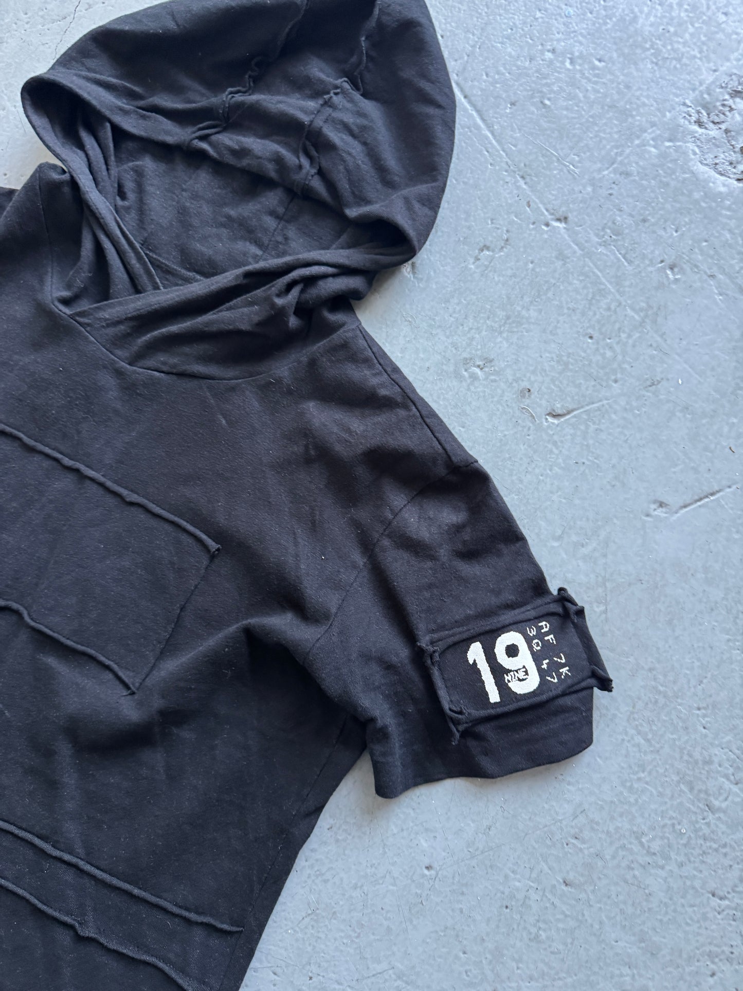 yuji yamada velcro patched hooded top