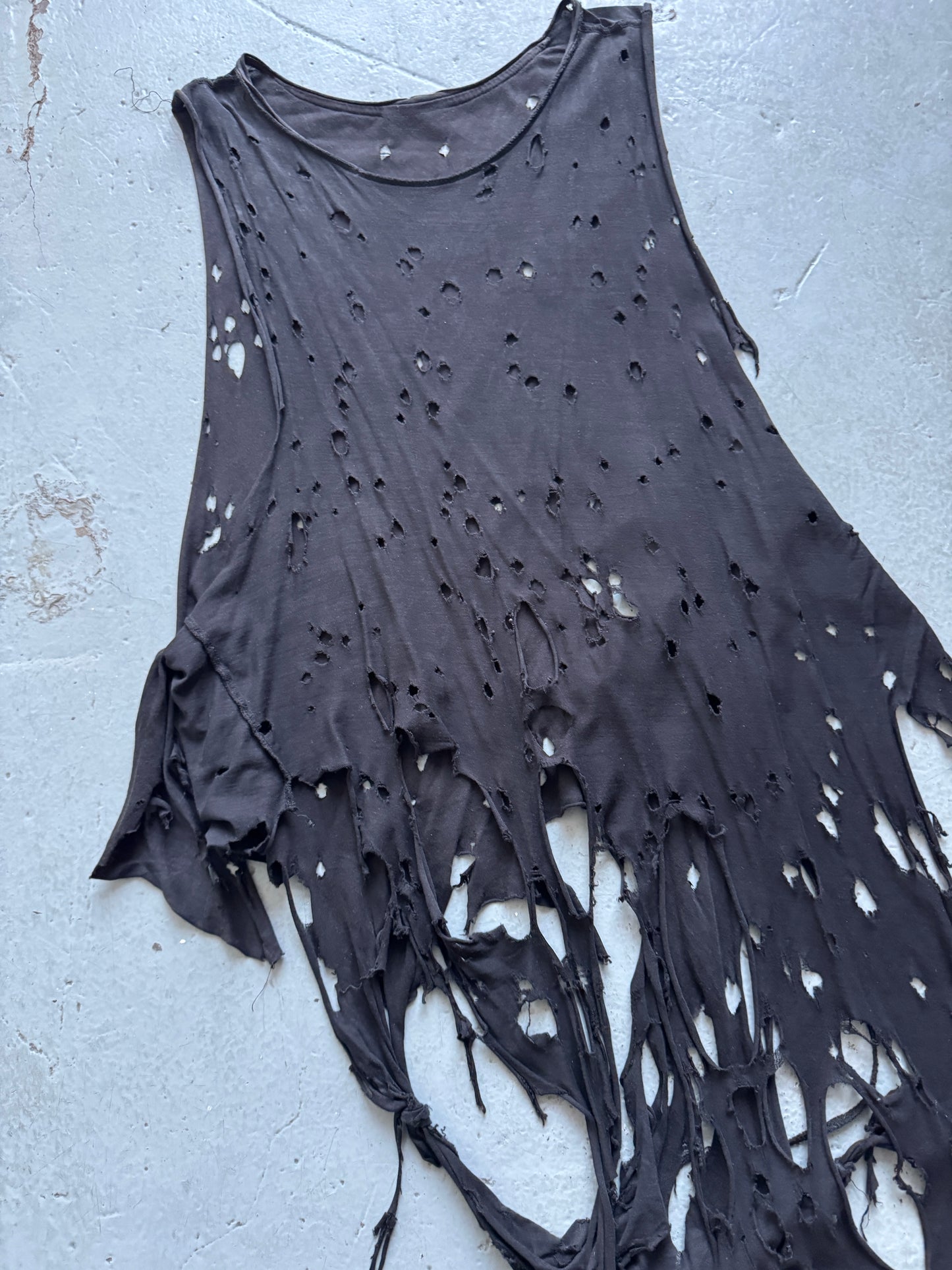extreme trashed tank top