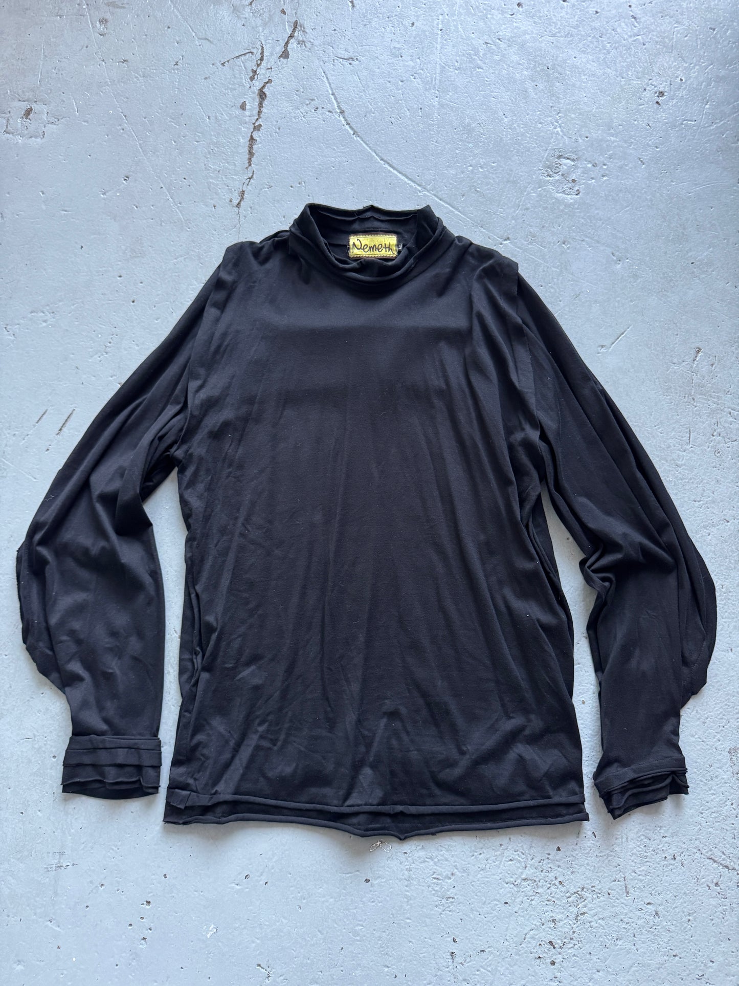 Nemeth early cut sew longsleeve
