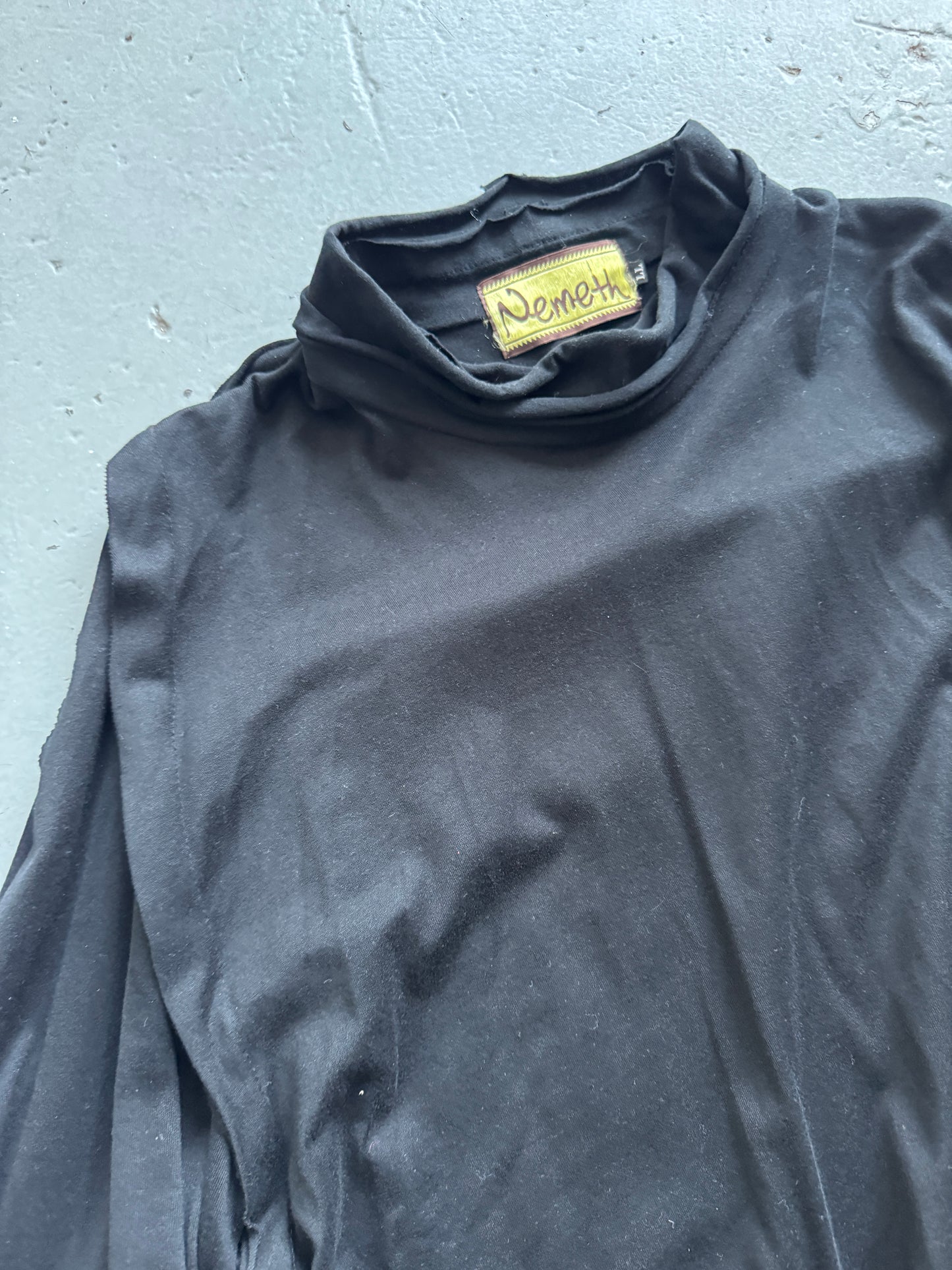 Nemeth early cut sew longsleeve