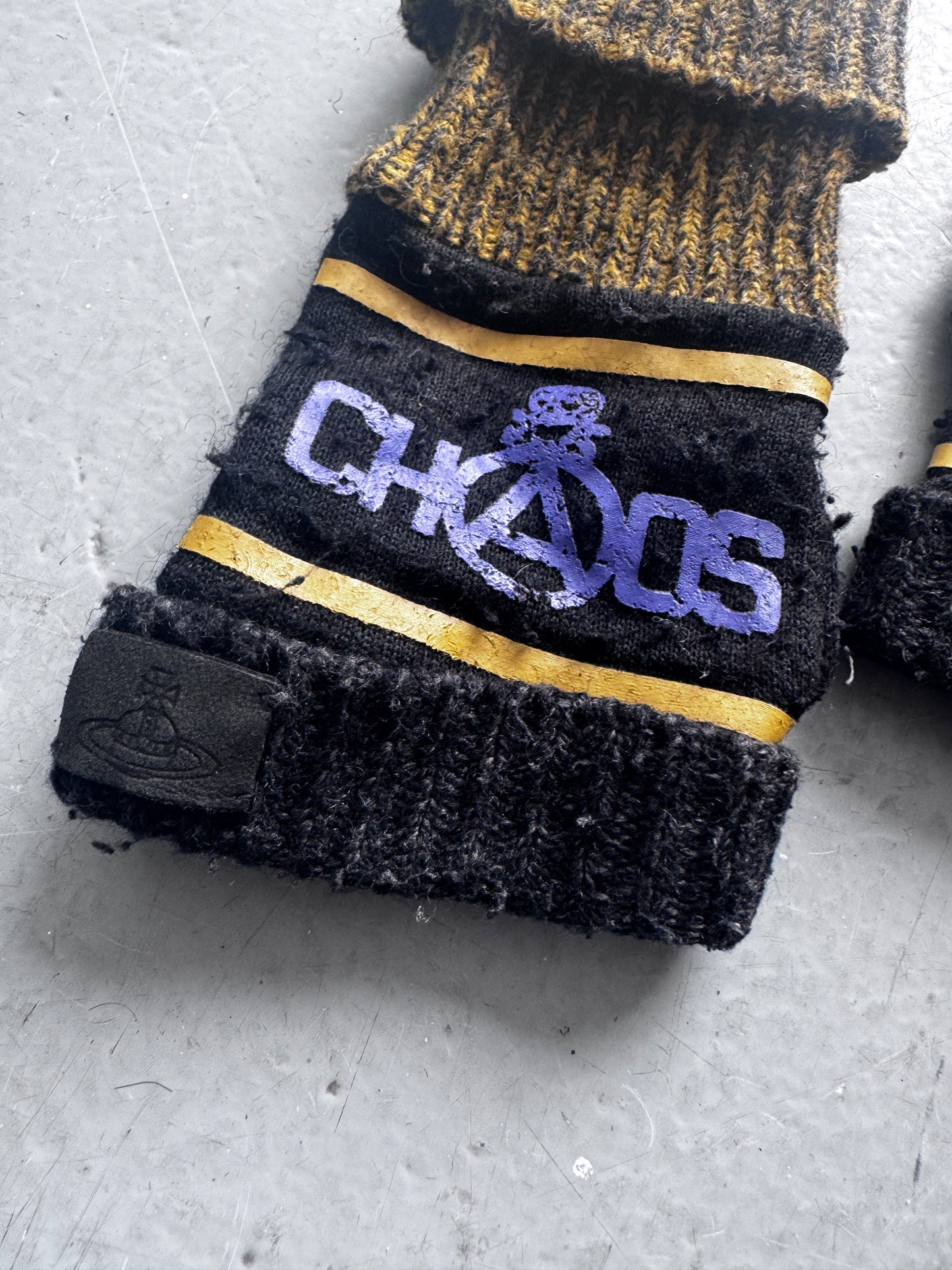 Vivienne Westwood Chaos Gloves