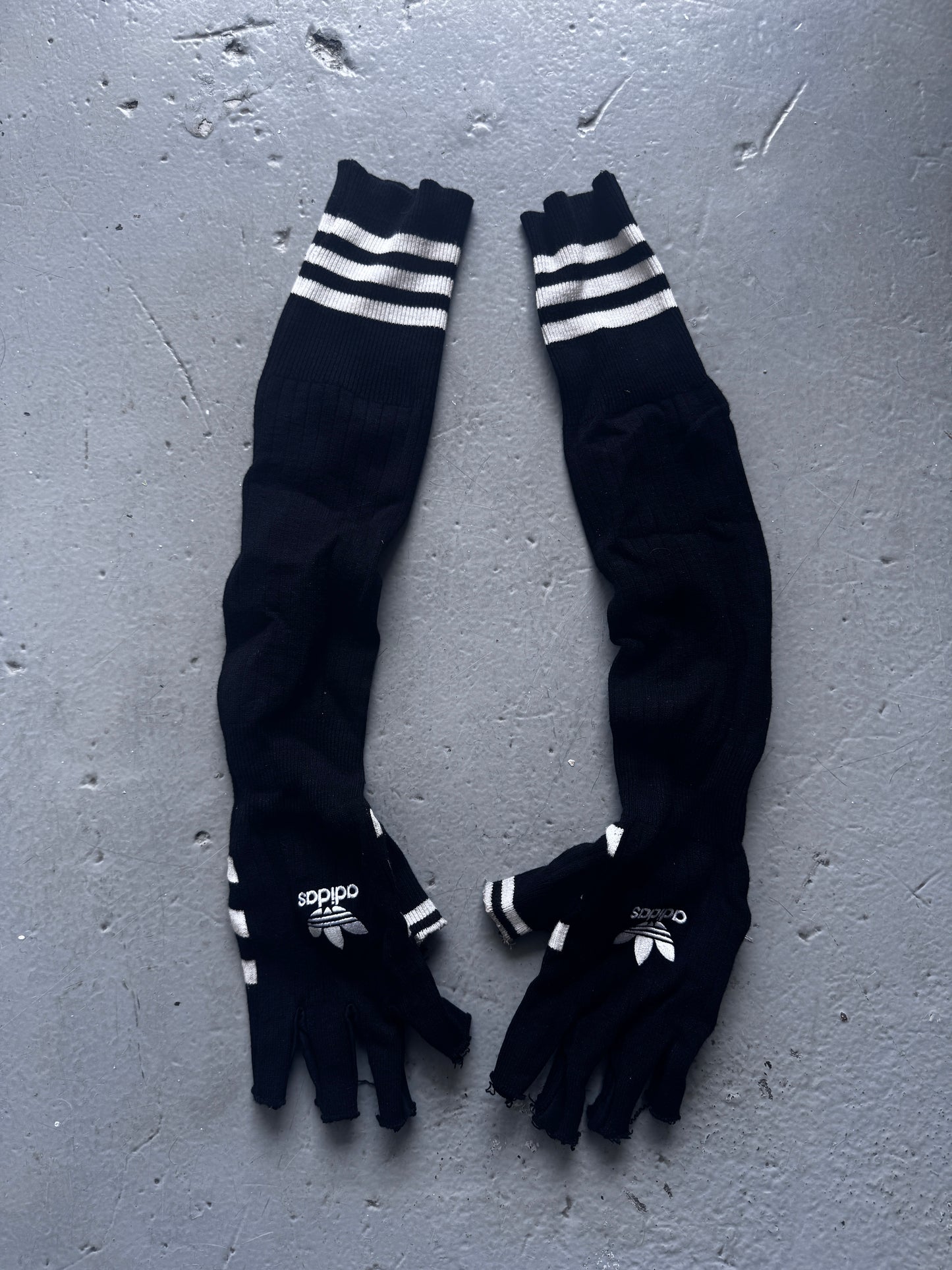 Paolina Russo x Adidas Cut off gloves