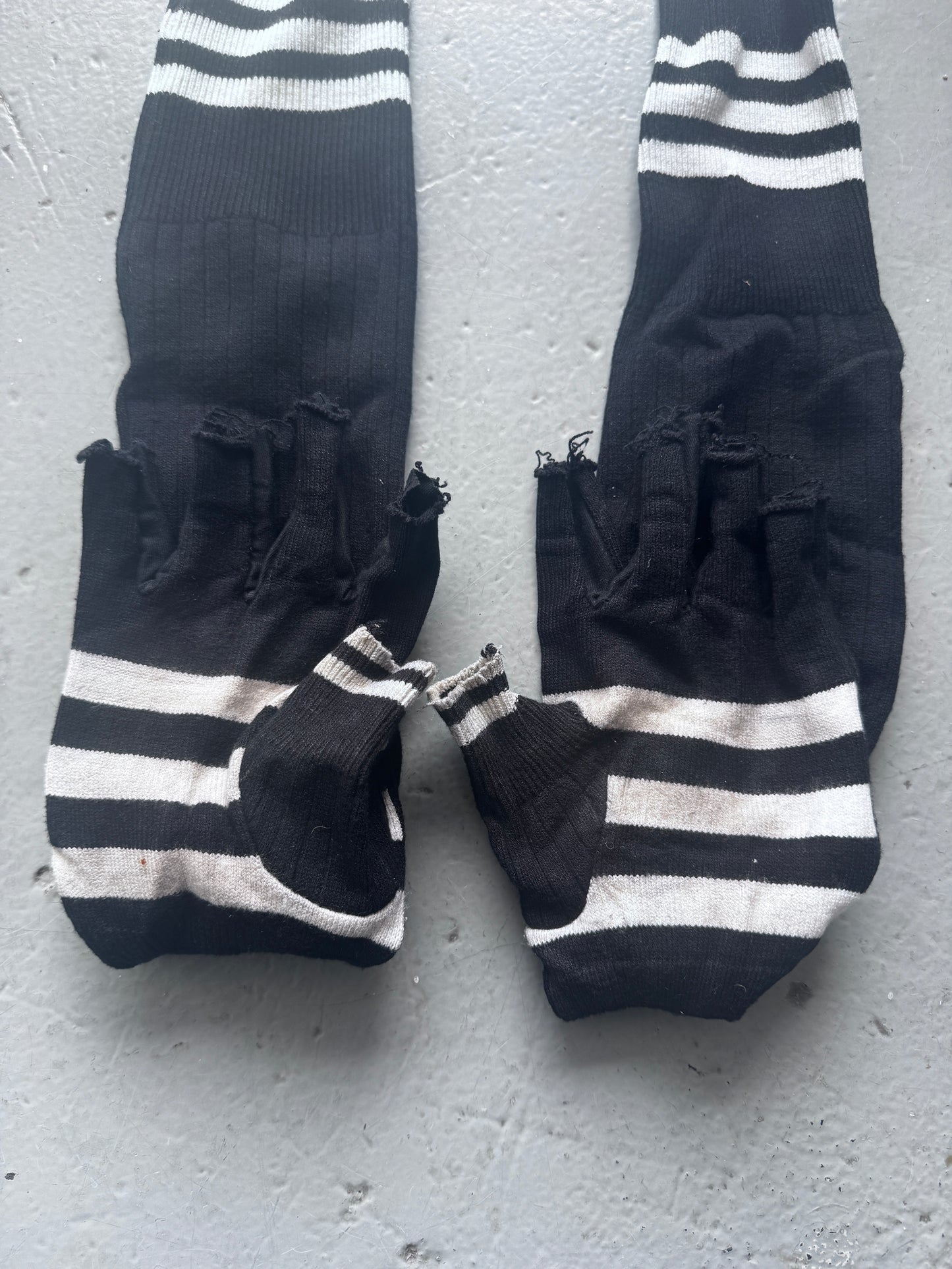 Paolina Russo x Adidas Cut off gloves