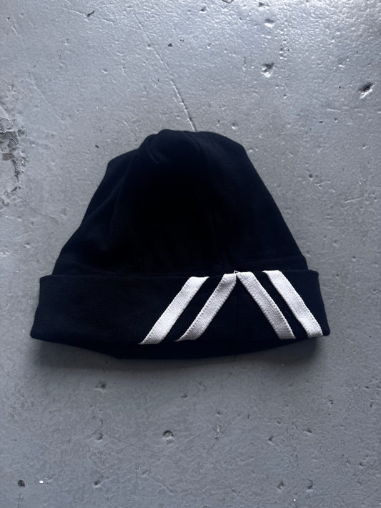 ba-tsu reversible beanie