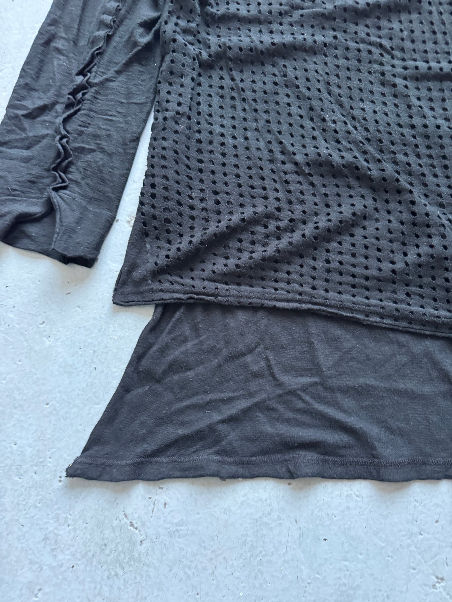 yasuyuki ishii laser cut 3/4 longsleeve top