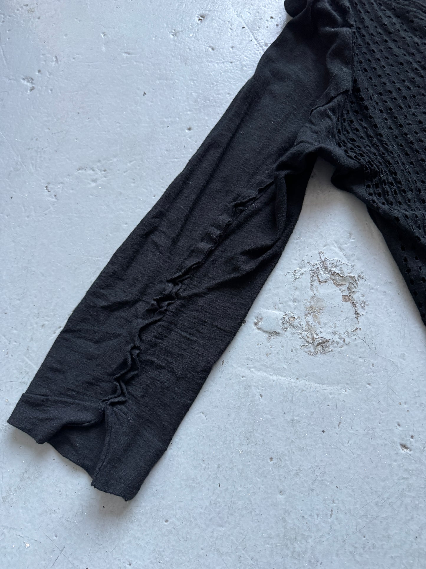 yasuyuki ishii laser cut 3/4 longsleeve top