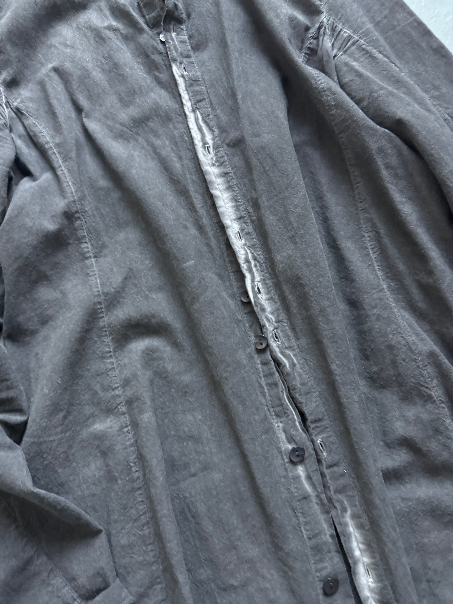 army of me elongated linen shirt