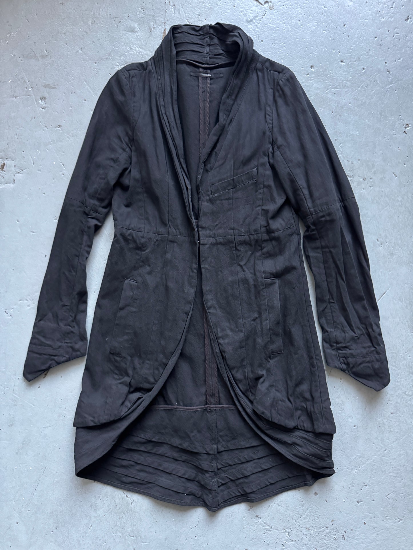yasuyuki isshi denim metal clasped tailcoat